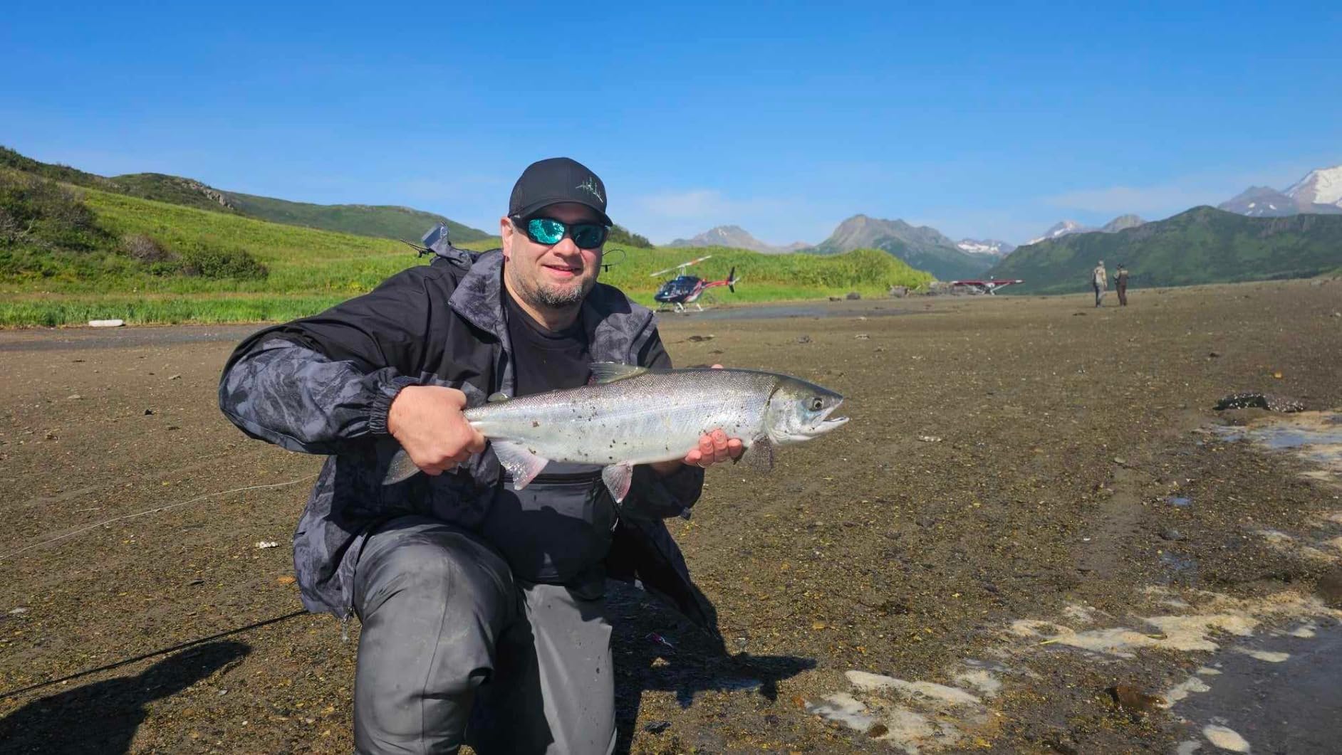 Moonshine Rod Company Fly Fishing Rod with Carrying Case and Extra Rod Tip customer photo 1