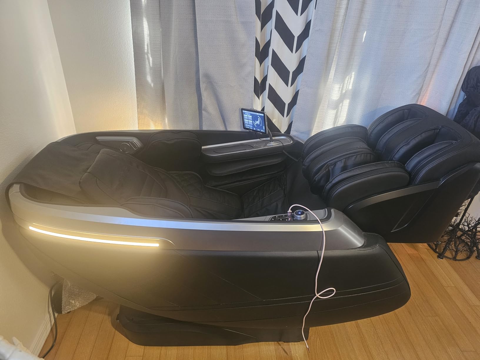 iBooMas P03 4D Massage Chair Full Body, Zero Gravity Massage Chair Recliner with 55