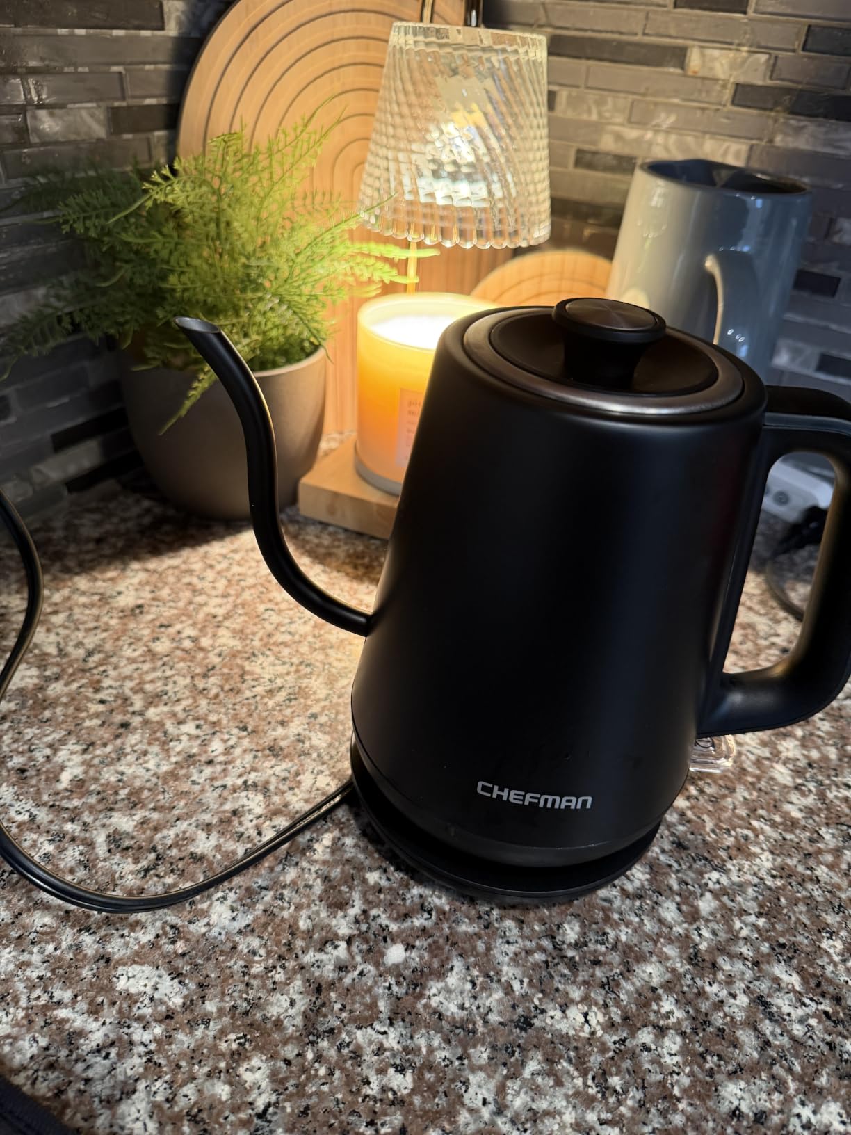 Chefman Gooseneck Electric Kettle, 0.8L Pour Over Tea Kettle for Coffee and Tea, One-Touch Operation, Boil-Dry Protection, Auto Shut-Off, Ultra-Fast Hot Water Boiler - Black customer photo 1