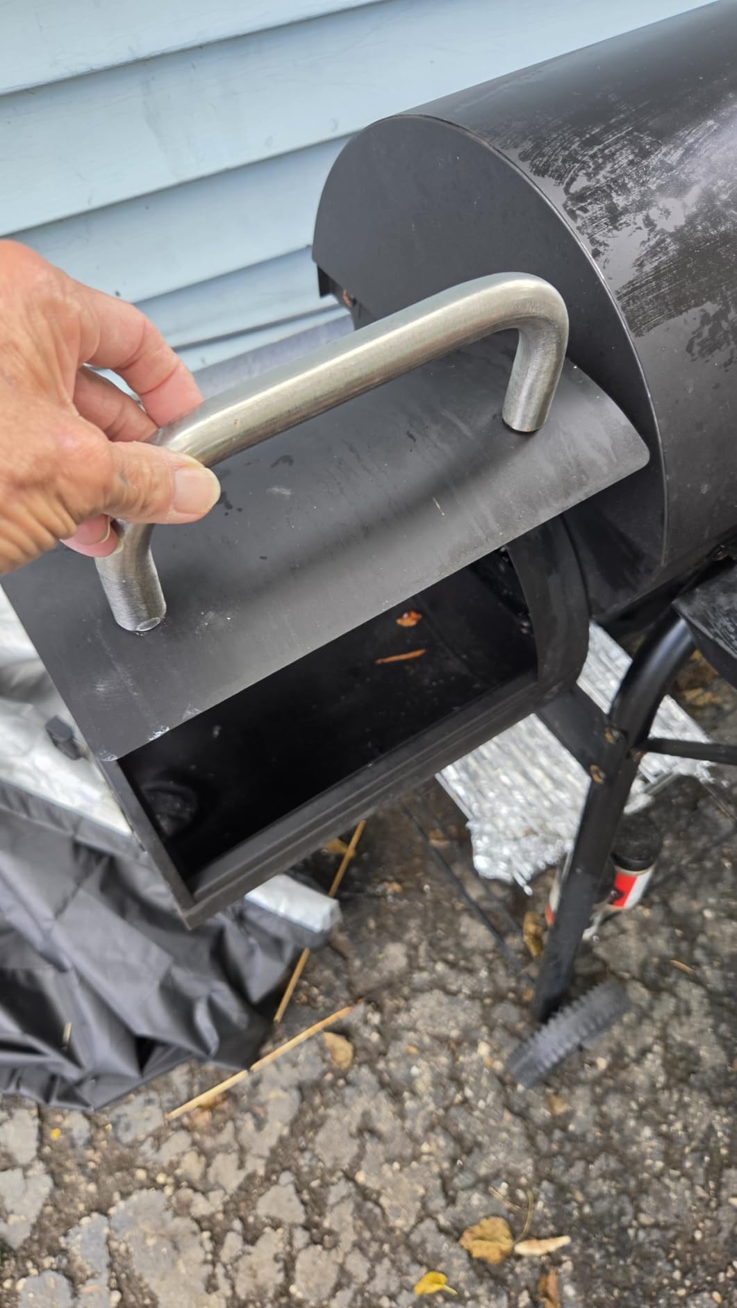Charcoal Grill Offset Smoker: Charcoal Barbecue Grills with Spacious Cooking Area, Barrel BBQ Grill and Smokers Combo for Outdoor Patio Backyard Camping and Parties customer photo 2