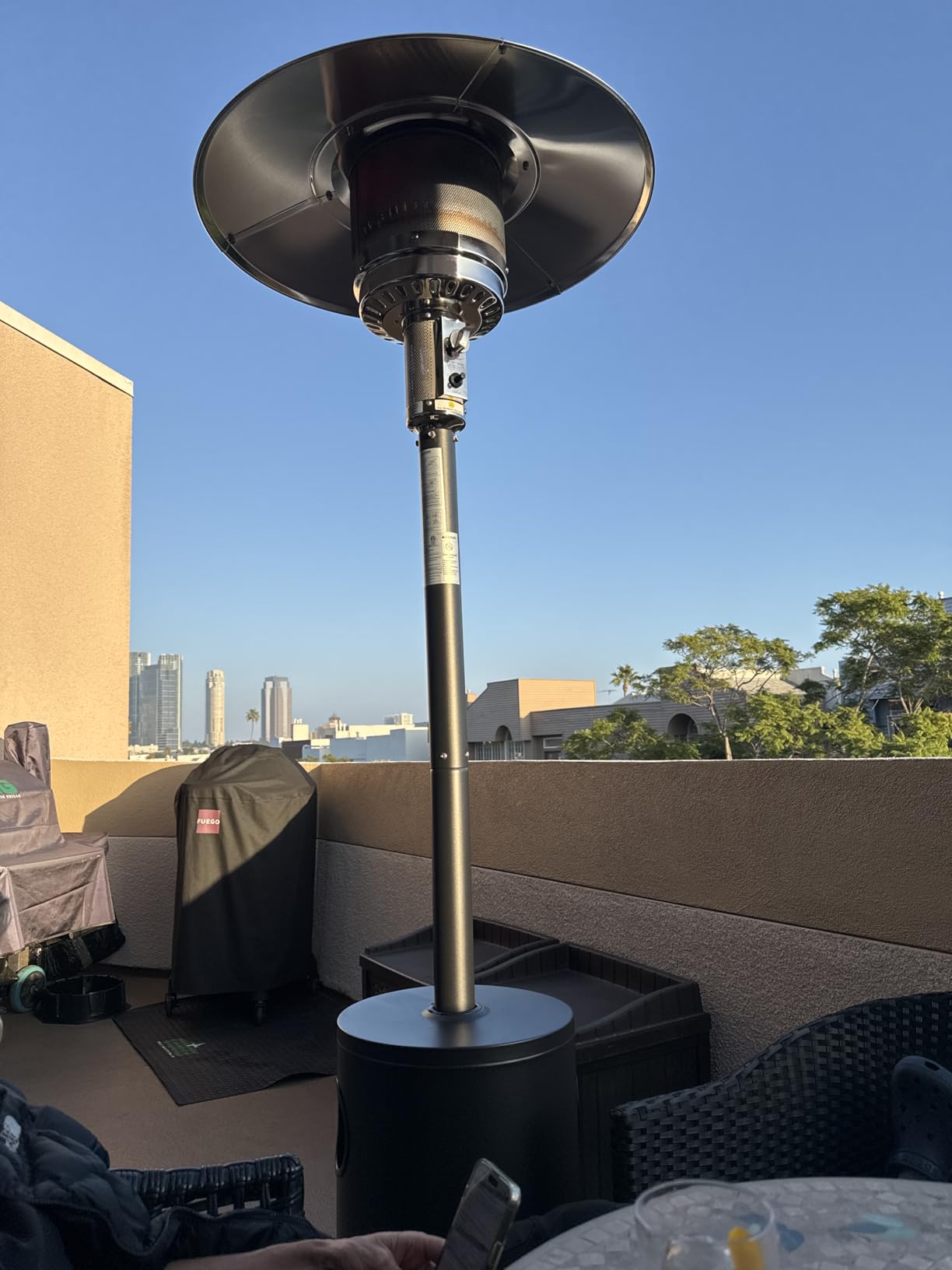 EAST OAK 55,000 BTU Propane Patio Heater with Round Table & Stainless Steel Burner, Outdoor Heater with Wheels, Ideal For Large Patios, Gardens, Outdoor Events, Commercial Use, Black customer photo 2