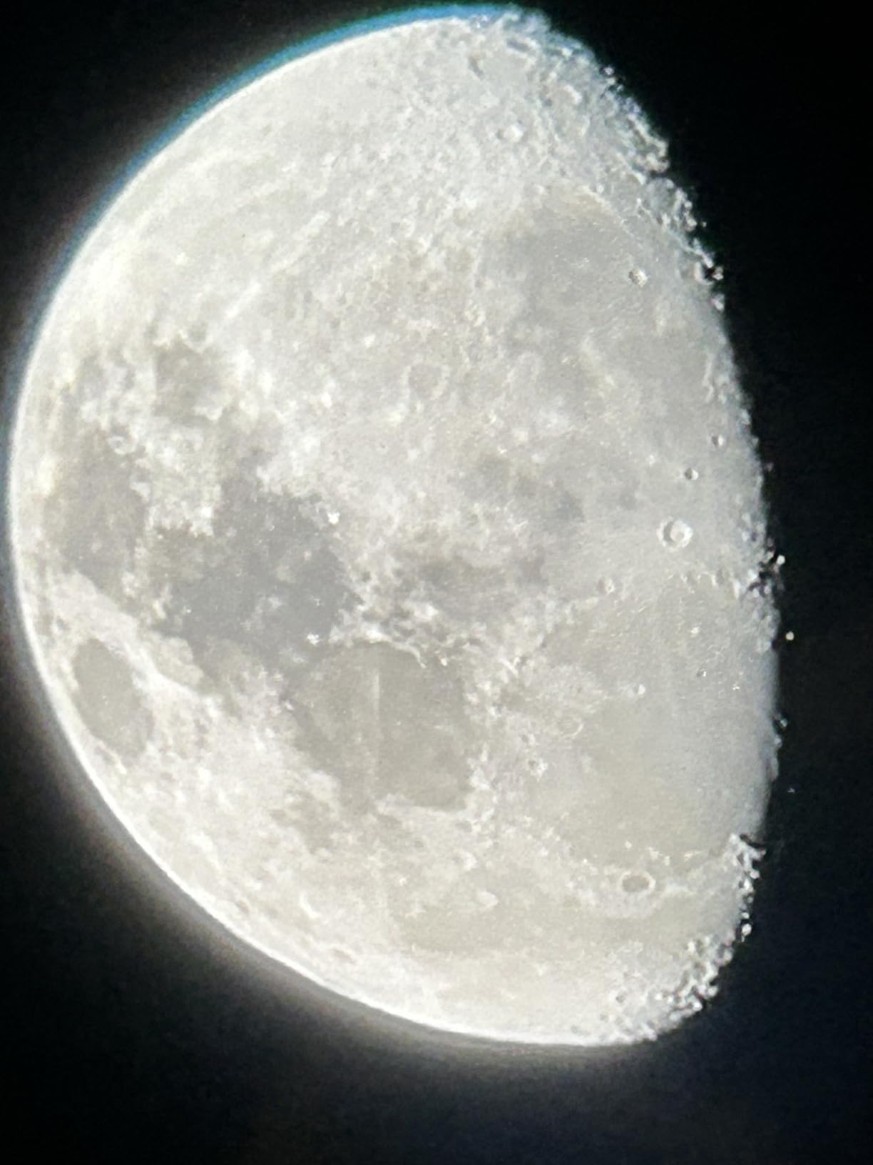 National Geographic 114mm Reflector Telescope with Eyepieces Mount Smartphone Adapter for Astronomy Astrophotography customer photo 2