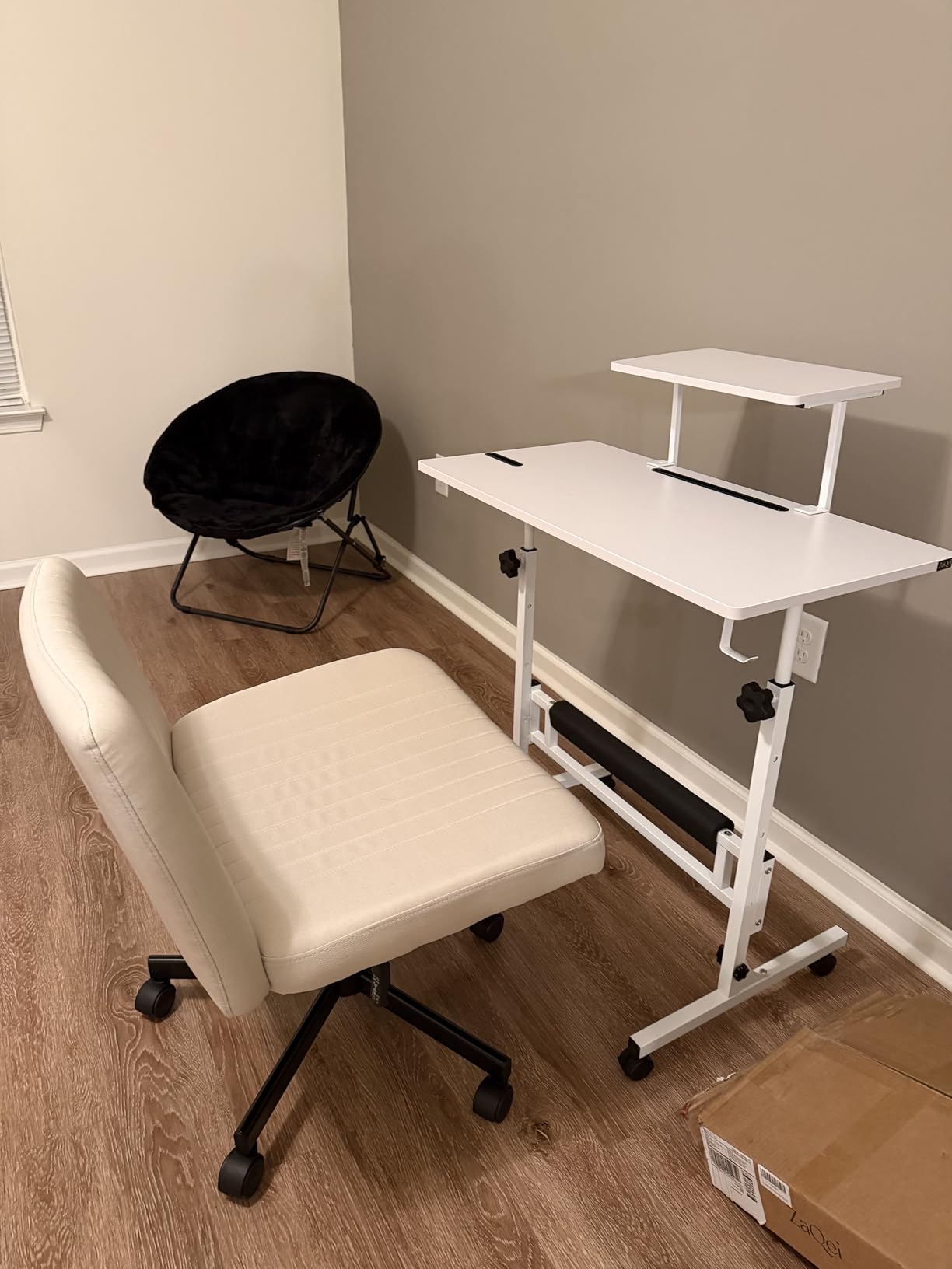 Orange Factory Criss Cross Chair, Wide Fabric Vanity Desk Seat, Beige Wheel | Cross-Legged with 360° Swivel, Height Adjustable, Smooth and Silent Wheels, Comfy Seating for Office, Desk, or Computer Use customer photo 2