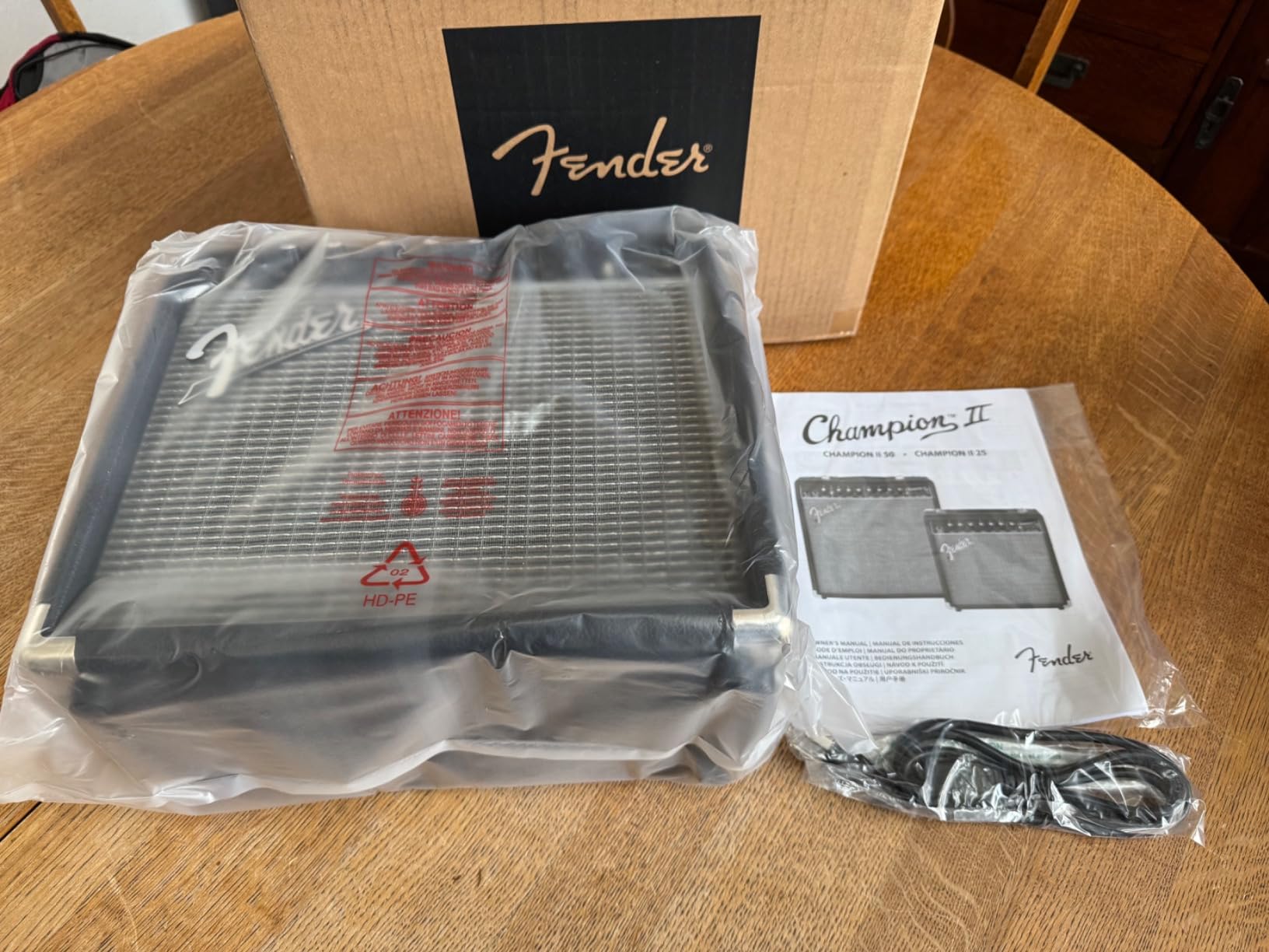 Fender Champion II 25 Watt Electric Guitar Combo Amp, Speaker, USB & Aux | Beginner practice amp, 25-Watt Combo Amp with 8