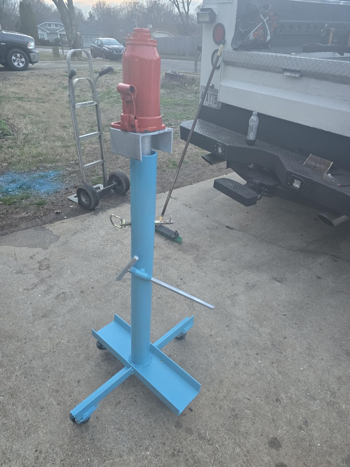 VEVOR Powder Coating System, 50KV Electrostatic Output Powder Coating Kit with Foot Switch, Spray Gun, Nozzles and Powder Cups, Powder Coating Equipment for Home DIY and Commercial Production customer photo 2