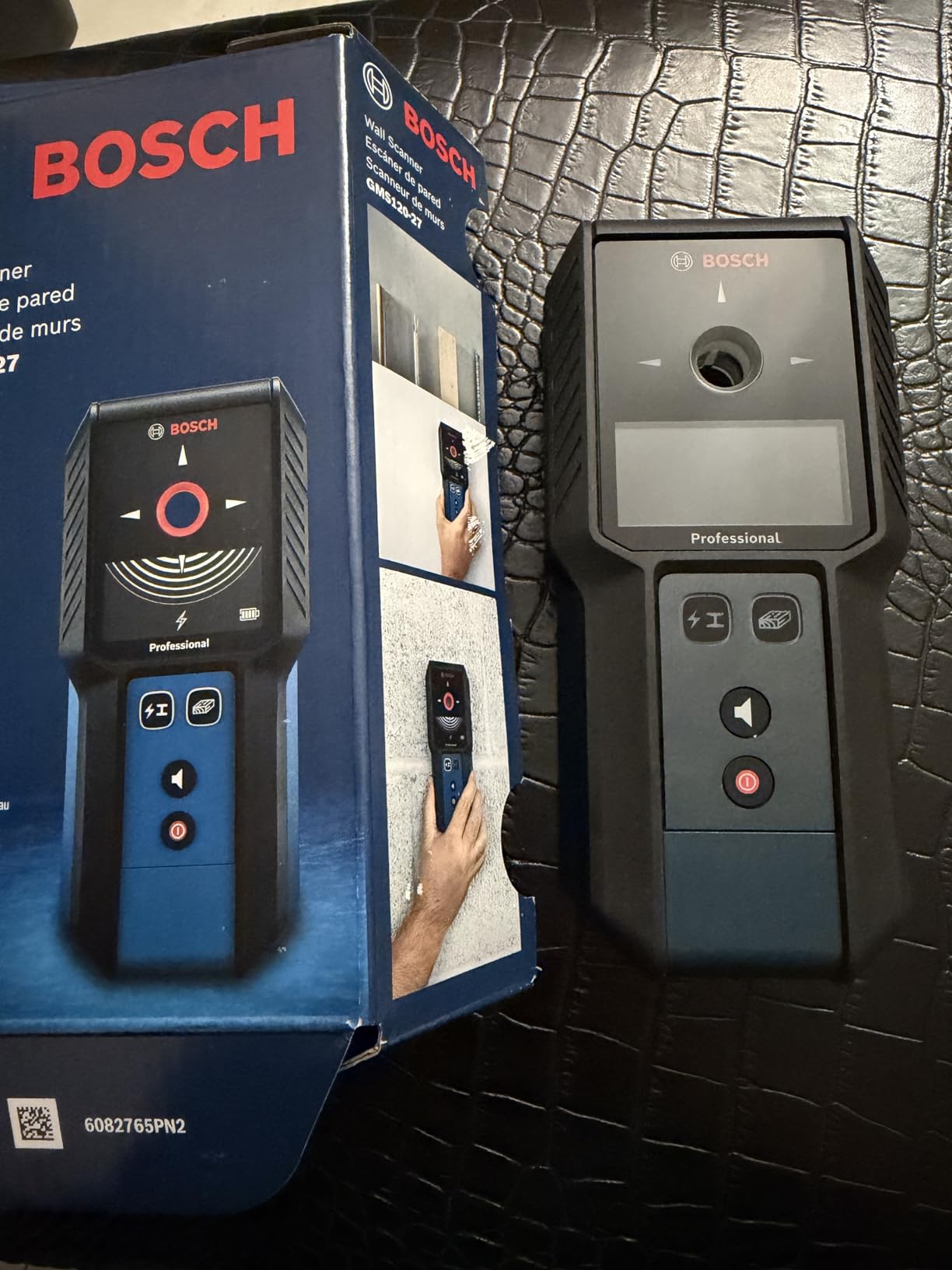 BOSCH GMS120-27 Professional Wall Scanner, Multi-Function Stud Finder, and Live Wire Detector for Electricians, Plumbers & Contractors, Wall Detector Scanner customer photo 2