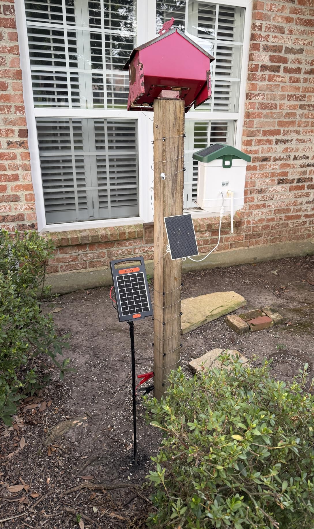 24 Hour Solar Electric Fence Charger, 10 Miles, Up to 10200v Output Range Electric Fence Charger, 0.18J Portable Energizer with Solar Panel for Livestock & Predator Protection customer photo 1