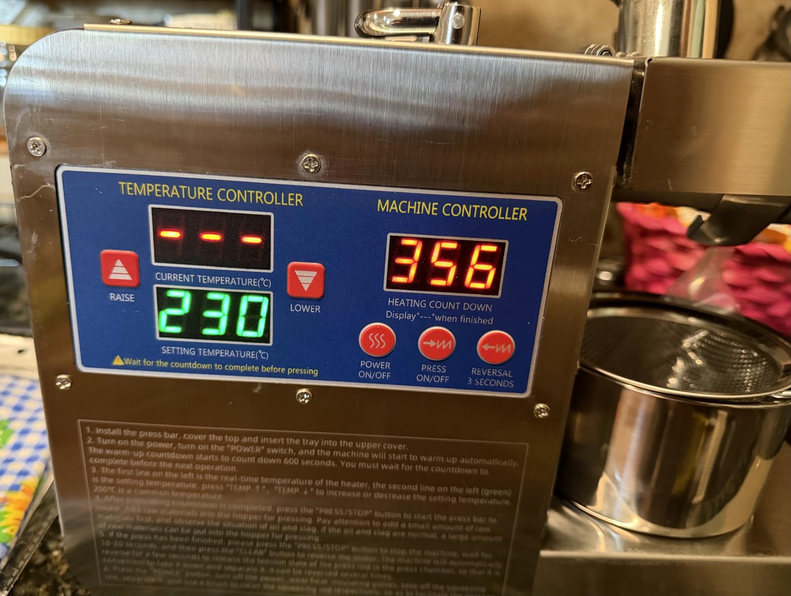 820W Oil Press Machine, Automatic Hot and Cold Seed Oil Extractor | Stainless steel for home and commercial use; presses peanuts, sesame, soybeans, sunflower seeds, flaxseed and walnuts customer photo 2