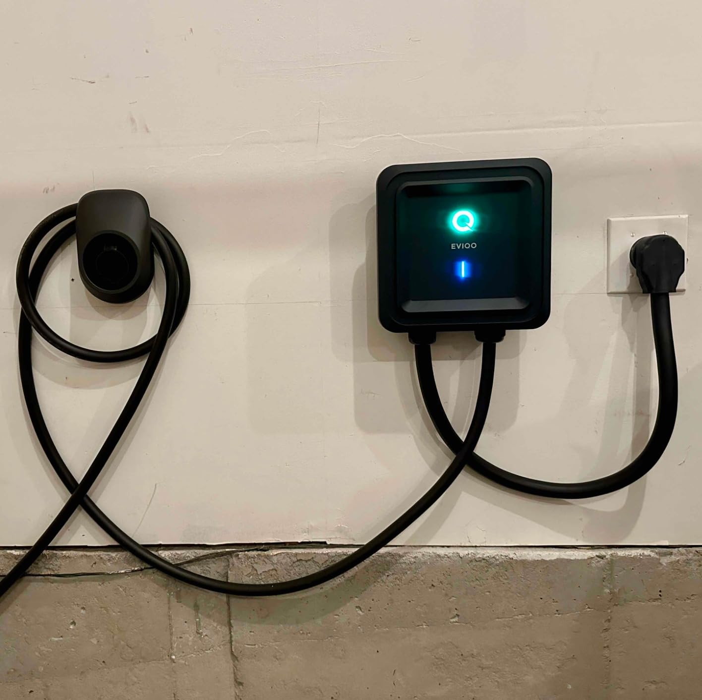 Level 2 EV Charger J1772 40A NEMA 14-50 - 240V Wall Charging Station | Plug in, up to 40 mph, 25ft Cable, WiFi (2.4GHz), Smart App, Weatherproof Indoor/Outdoor (IP66, NEMA 4), UL & ETL Certified customer photo 2