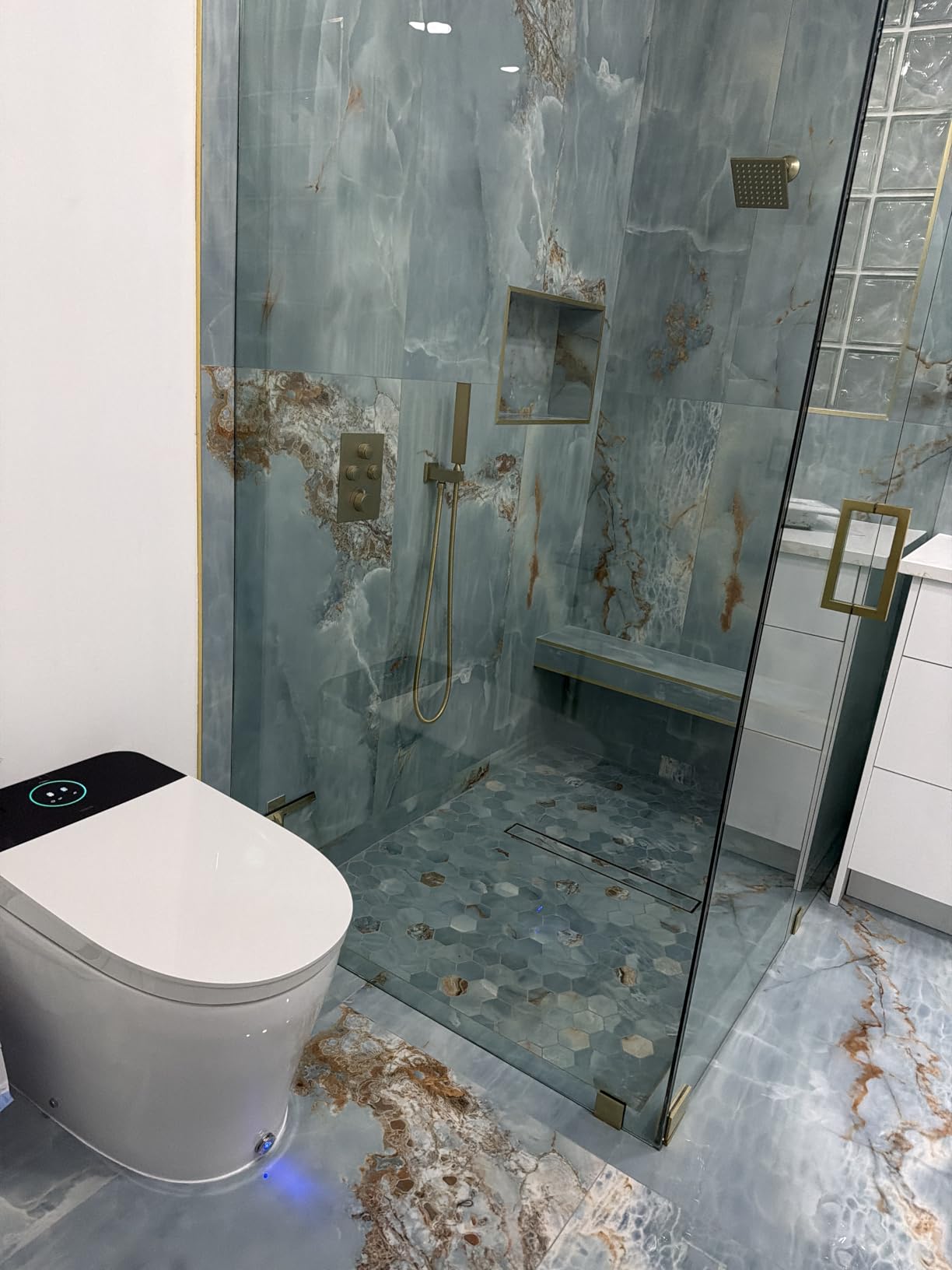 HOROW T38 Artistic Smart Toilet, Bidet Toilet with Powerful Flush, Auto Open/Close Lid, Instant Warm Water, Elongated Heated Seat, Dryer, Night Light, Deodorization customer photo 1