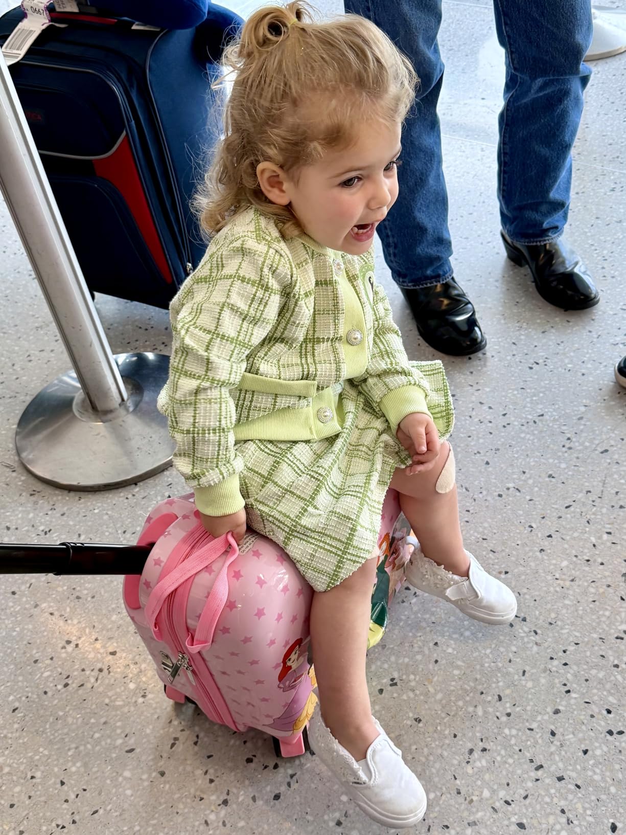 Disney Stitch Chill Vibes Children's Ride-On Luggage customer photo 2