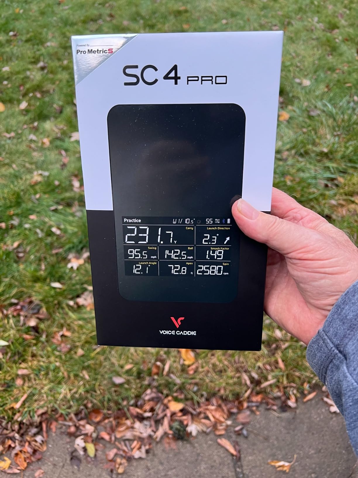 Voice Caddie SC4 PRO Golf Launch Monitor & 3D Driving Range Simulator Indoor and Outdoor Use Portable Golf Swing Analyzer Home Tracker with Built-in Screen w/Voice Output 5 Free E3 Courses No Monthly Subscription customer photo 1