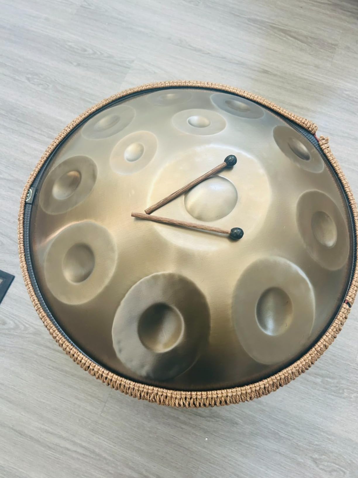 Handpan Drum - 22-Inch 9-Note D Kurd 440Hz - Hand Tuning Handpan - Includes Soft Bag, Mallets, Stand, Note Stickers, Cleaning Cloth customer photo 1
