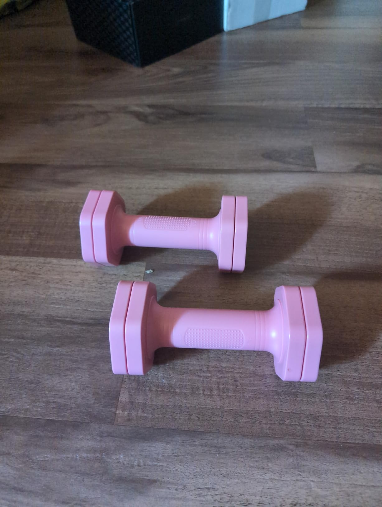 EQUIPRO Adjustable Dumbbell Set, 4 in 1 Free Weights Dumbbells Set for Women, Weights for Women at Home, 2lb 3lb 4lb 5lb with TPU Soft Rubber Handle for Home Gym Exercise Training customer photo 2