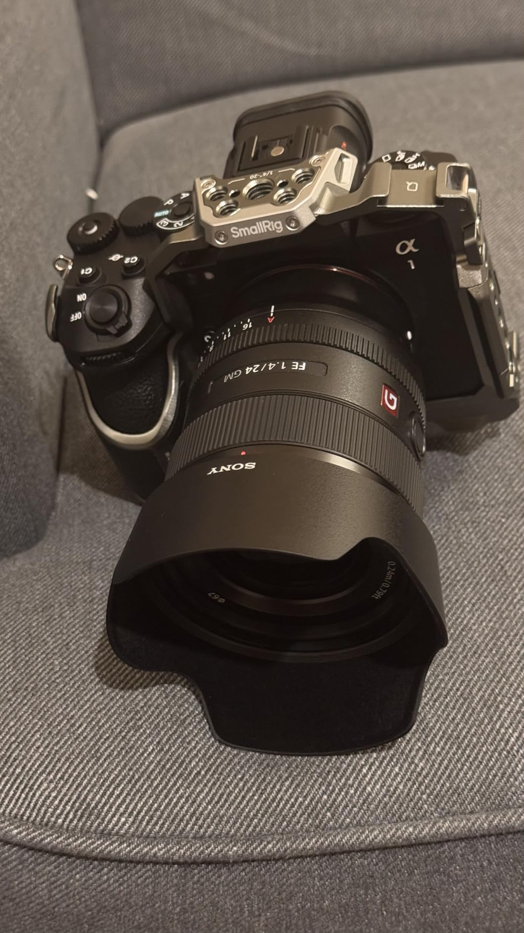 Sony Alpha 1 II Full-Frame Mirrorless Interchangeable Lens Camera, Black | High-speed continuous shooting at 30 fps with AF AE, Addition of customizable focus areas customer photo 1
