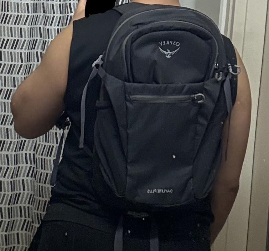 Osprey Daylite Plus Commuter Backpack - Lightweight, Everyday Pack with Laptop Sleeve and Water Bottle Pockets customer photo 2