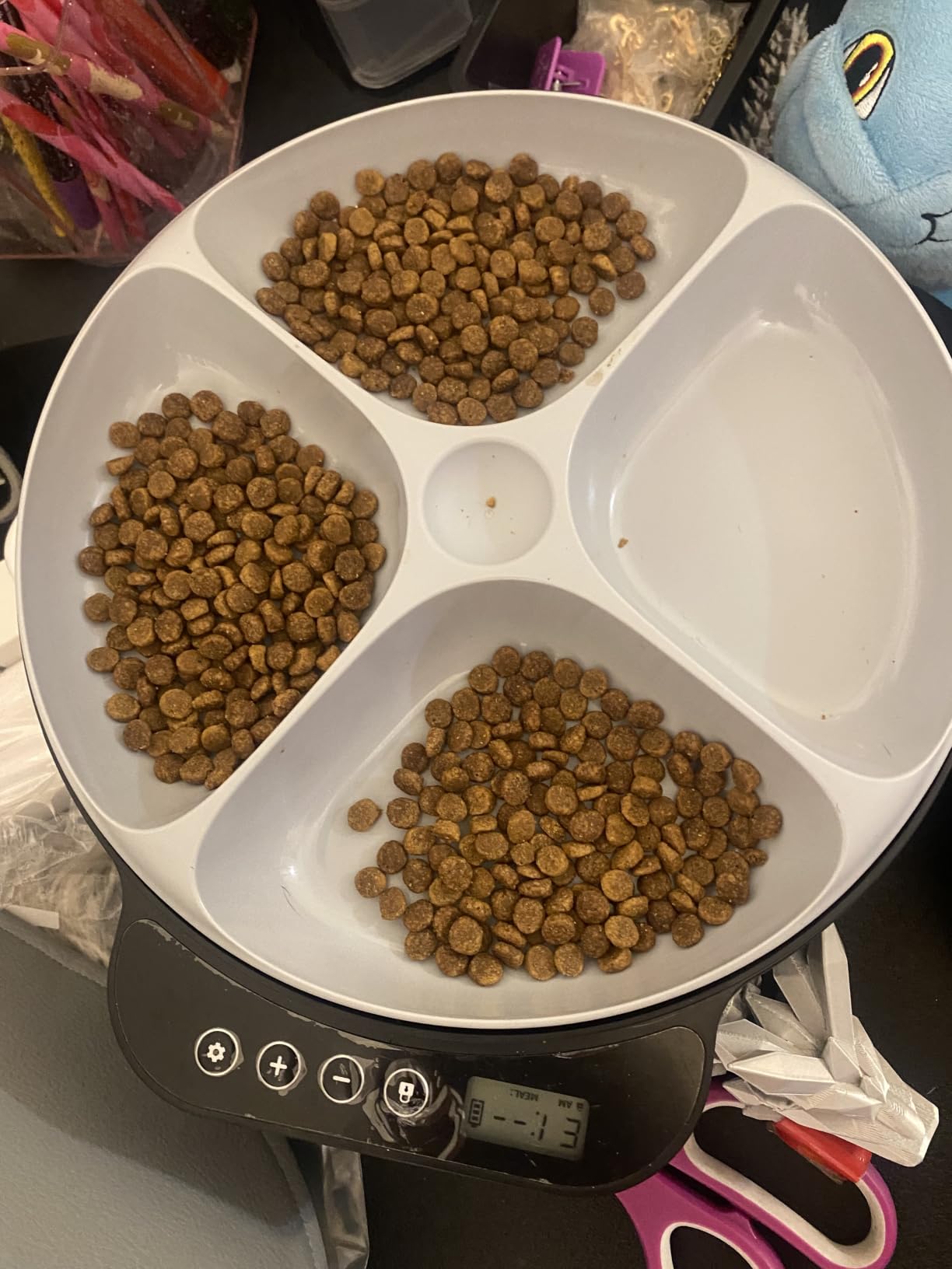 Automatic Wet Food Cat Feeder, Auto Refrigerated Wet Foods Feeder for Cats Dogs 4 Meal Timed Fresh Foods Dispenser with 2 Ice Packs Small Pet Feeders for Kitty Puppy Automatic Cat Dog Food Bowl customer photo 1