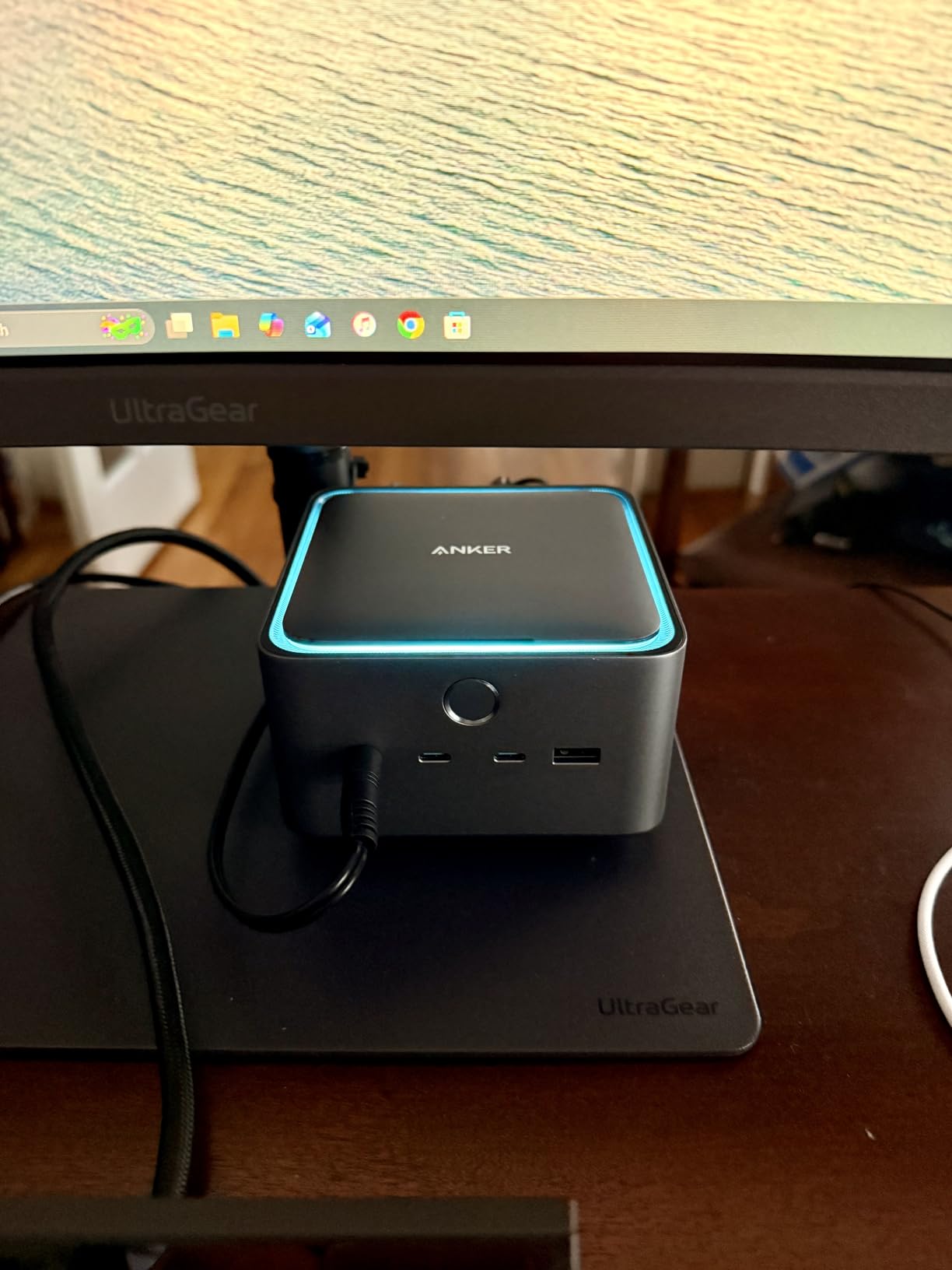 Anker Prime TB5 Docking Station, 14-in-1 Thunderbolt 5 Dock for Laptops | 120Gbps Max Data Transfer, Up to 8K, Dual Display, 140W Max Charging, Ethernet, SD/TF, Cooling System, for TBT 5/4 Laptops customer photo 2