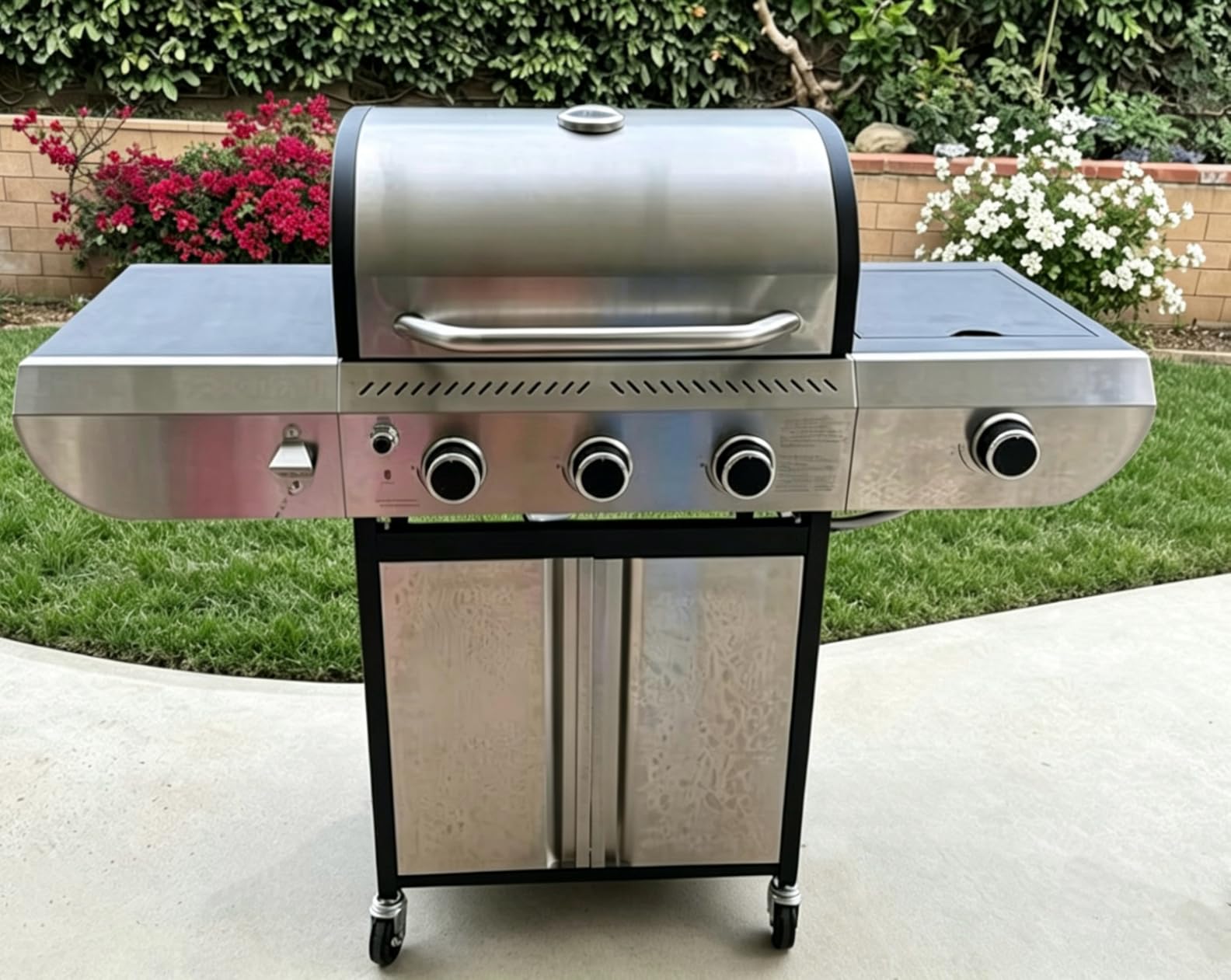 Electactic G41 Pro BBQ Grill, Heavy-Duty Stainless Steel Gas Grill, 4 Burner Gas Grill with Side Burner, 42000 BTU Propane Grill for Outdoor Cooking, Barbecue, Garden and Patio Backyard customer photo 1
