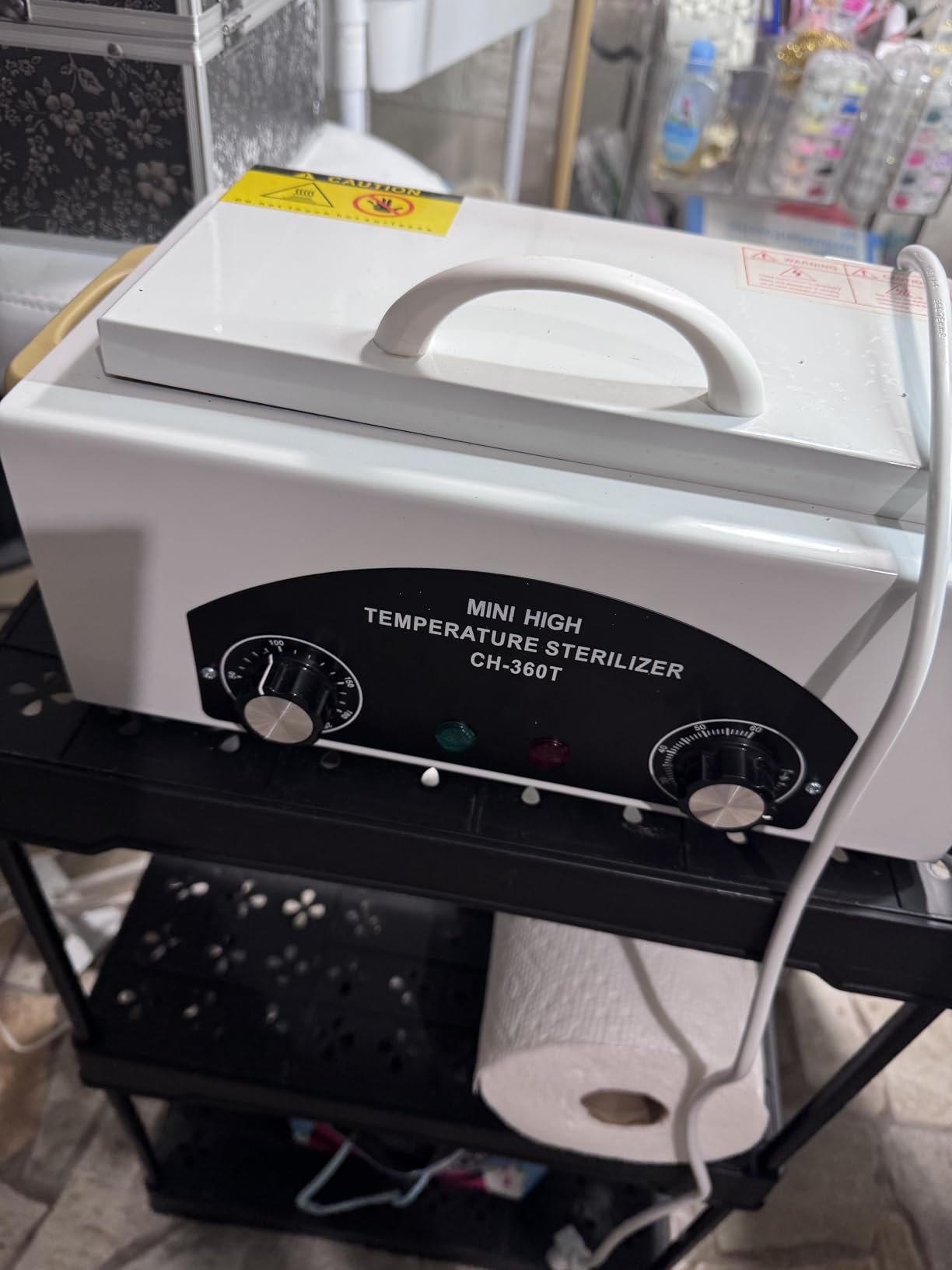 WINB High Temperature Sterilizer Autoclave Machine, Mini High Temperature Autoclave Machine with Timer 110V 300W, 1.5L Capacity, for Dental Tools, Nail Salon & Barber Equipment customer photo 1