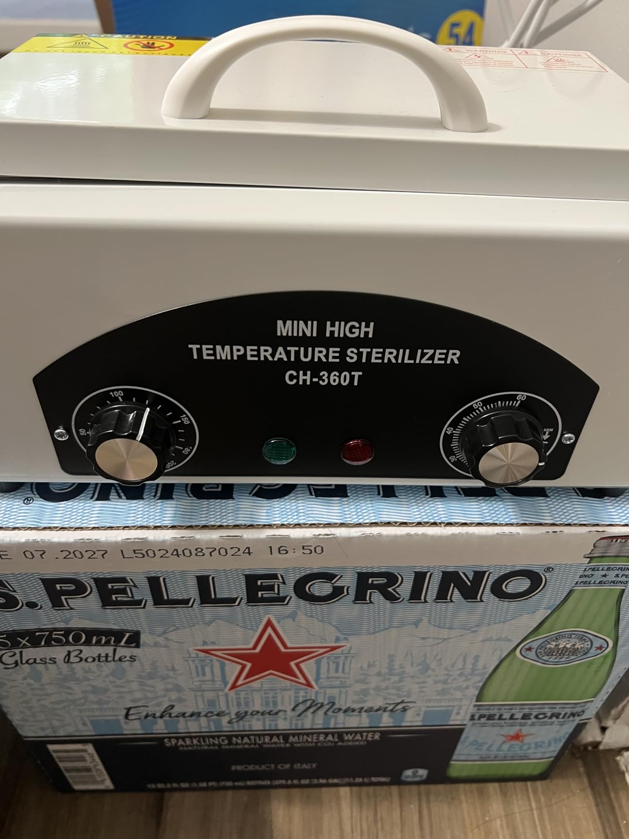WINB High Temperature Sterilizer Autoclave Machine, Mini High Temperature Autoclave Machine with Timer 110V 300W, 1.5L Capacity, for Dental Tools, Nail Salon & Barber Equipment customer photo 2
