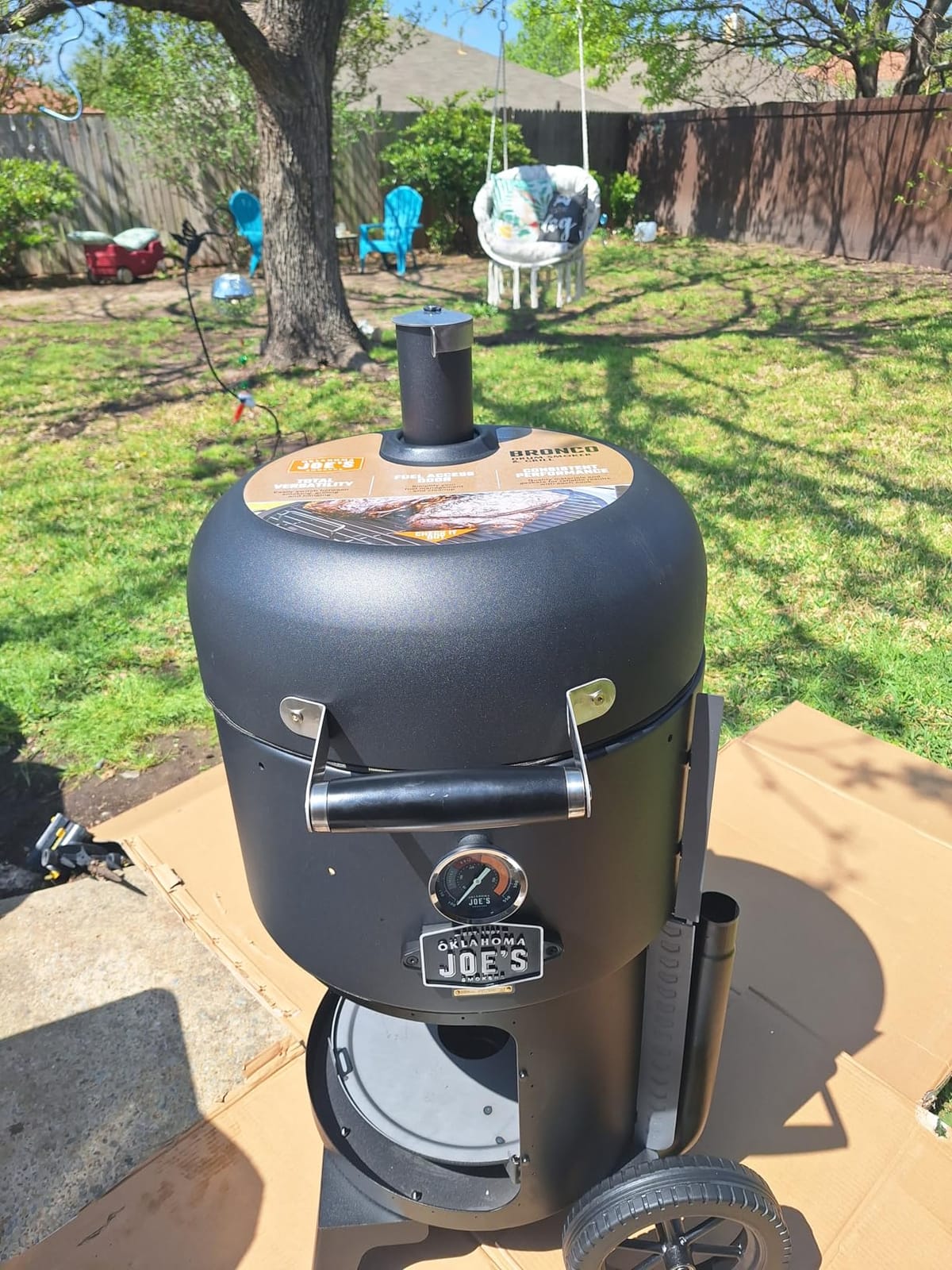 Oklahoma Joe's Bronco 18 in. Heavy Duty Charcoal Drum Smoker and Grill with 284 sq. in. Cooking Area, Black customer photo 2
