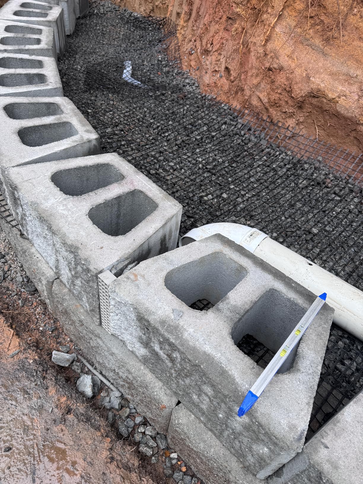 Universal Retaining Wall Geogrid Roll 4' x 98' for walls up to 6 feet in height Fiberglass Geo Grid Tensile Force Value 50KN Soil Reinforcement Slope Reinforcement Pavement Repair and Crack Prevention customer photo 1
