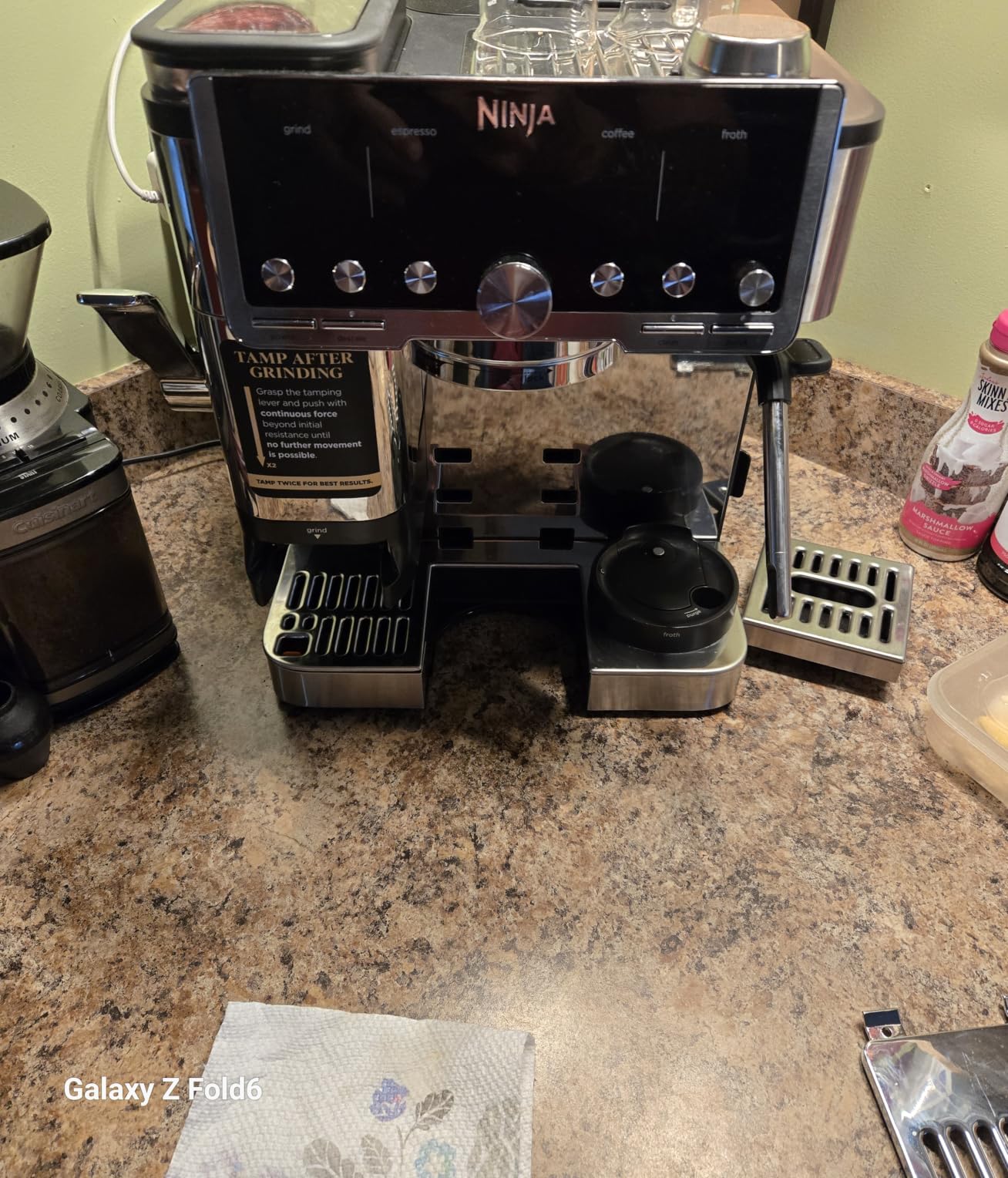 Ninja Luxe Café Pro Series, Espresso, Cold Brew, Hot Water, ES701 | Drip Coffee, Integrated Tamper, Built-in Grinder, Hands-Free Frother for Cappuccinos, Lattes, Americanos, Dairy or Non-Dairy customer photo 2