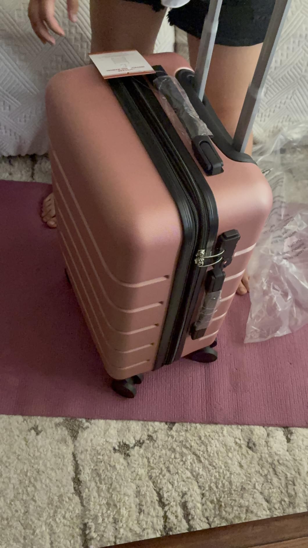 Sweetcrispy 28 Inch Checked Luggage, ABS Hard Shell with Spinner Wheels and TSA Lock customer photo 2