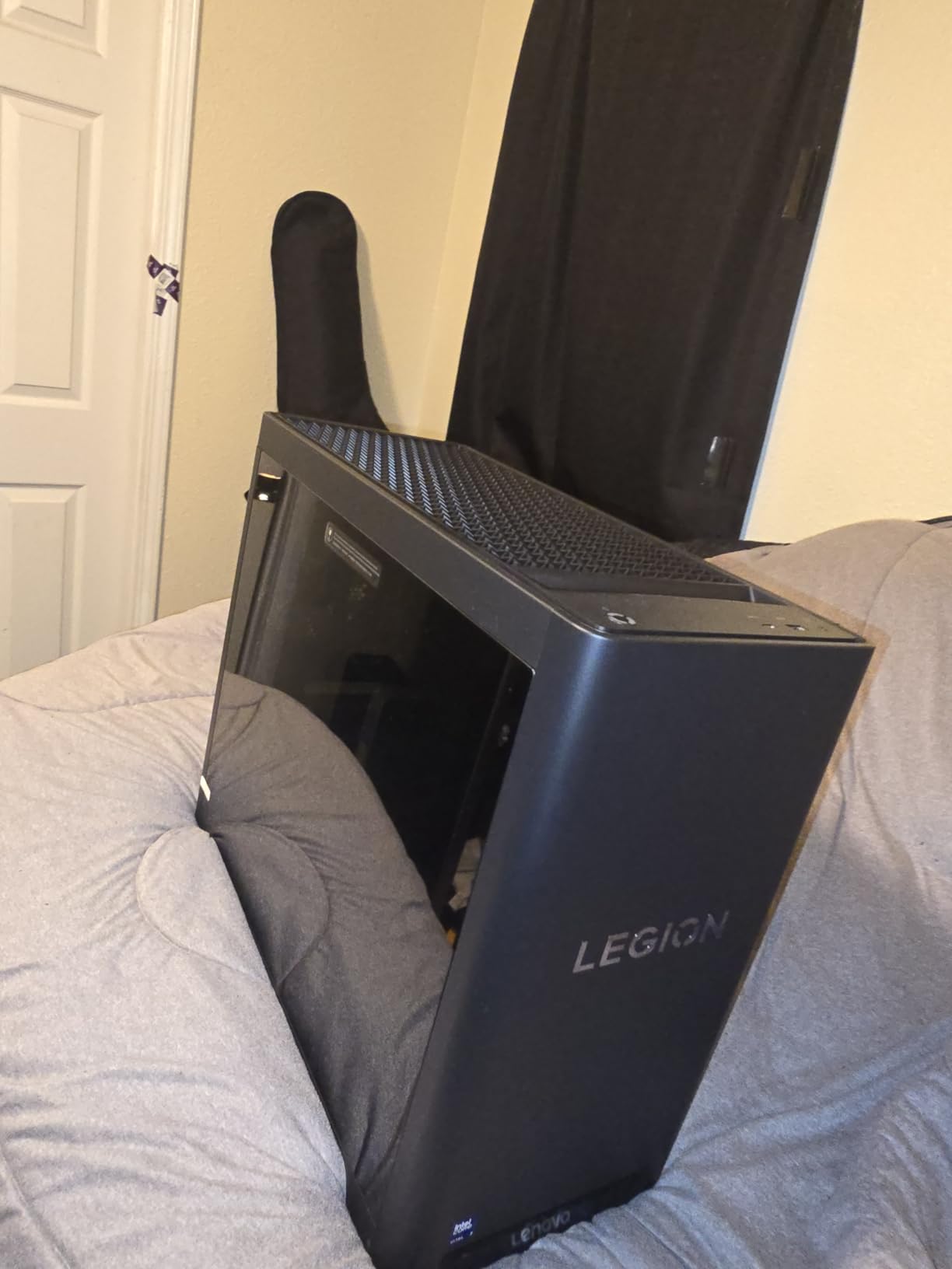 Legion Tower 5i - AI-Powered Gaming PC - Intel Core Ultra 7 265F Processor - NVIDIA GeForce RTX 5060 Ti Graphics - 16 GB Memory - 1 TB Storage - 3 Months of PC GamePass customer photo 2