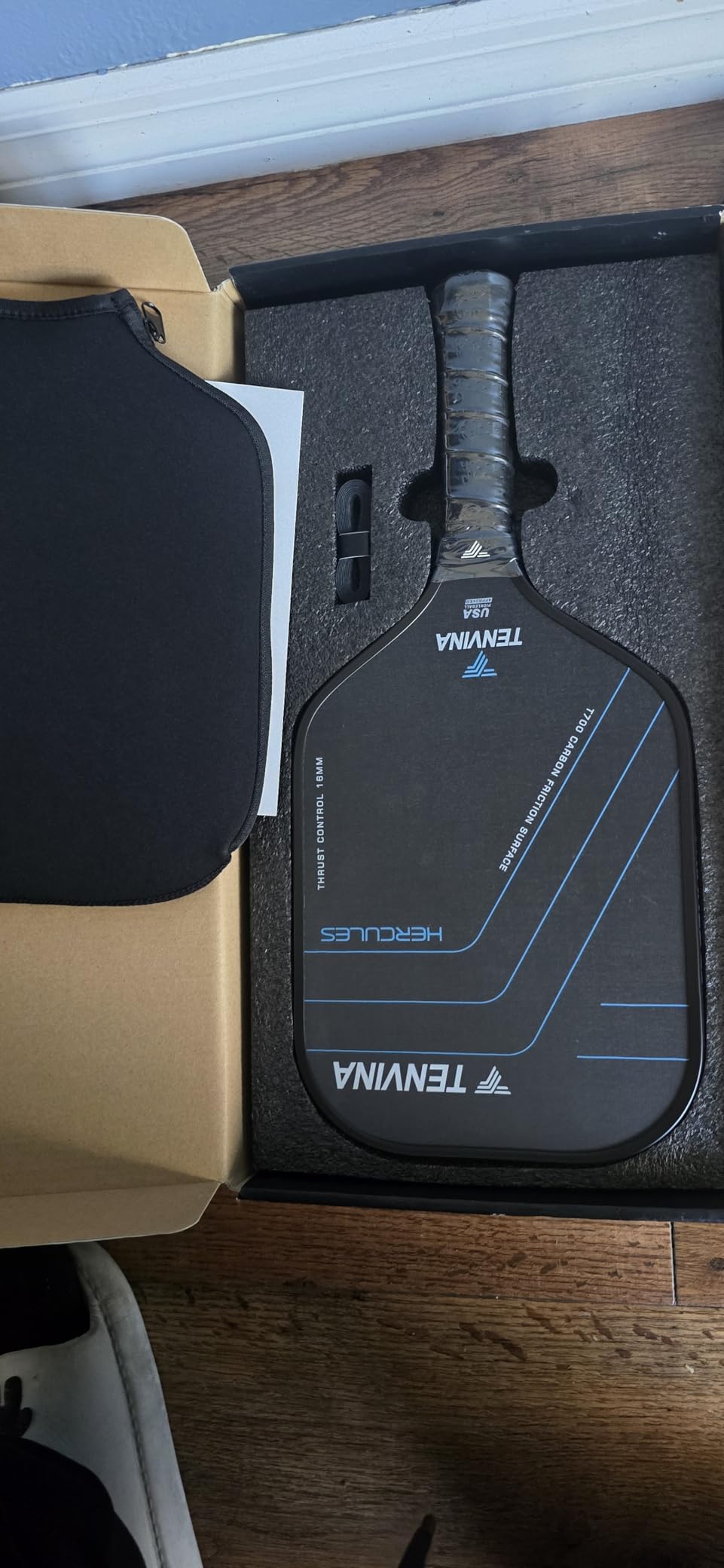 TENVINA Pickleball Paddles, Multi-Layer T700SC Textured Carbon Fiber Pickleball Paddle, Pickle Ball Paddle with Strong Spin & Power Surface, 4-Types of Shapes and Thicknesses, USAPA Approved customer photo 2