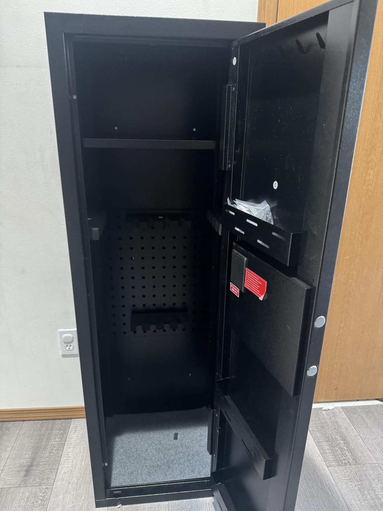 Karini 12-15 Biometric Gun Safe for Rifles, Heavy-Duty Cold-Rolled Steel, Large Rifle Safe with Adjustable Gun Rack, Removable Shelf - Quick Access Long Gun Safe, Gun Cabinets for Rifles and Shotguns customer photo 1