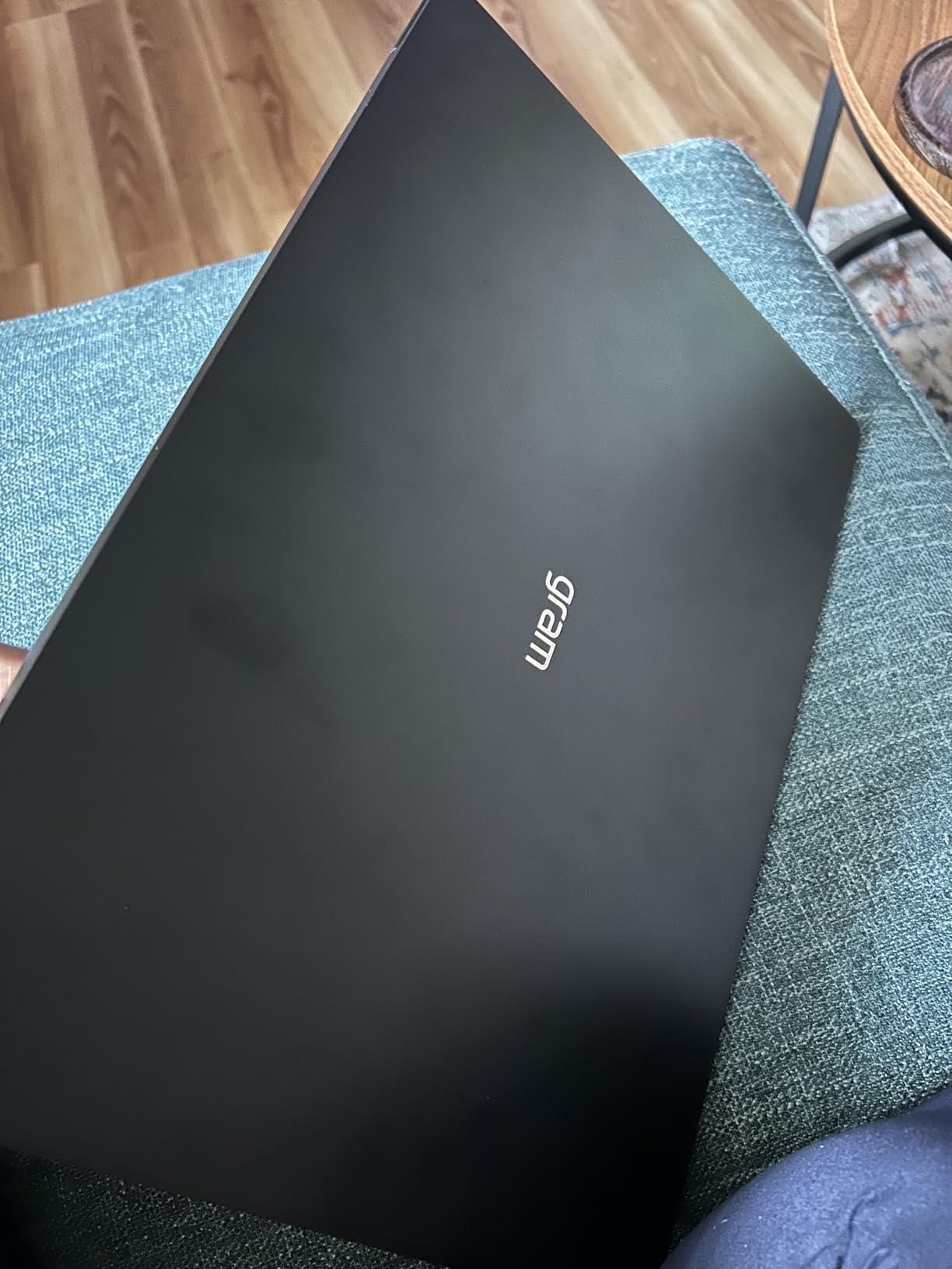 LG gram Pro 17-inch Lightweight Laptop Computer, Intel Evo Edition Core Ultra9 285H, NVIDIA RTX5050, 32GB RAM, 2TB SSD, Windows 11 Home customer photo 1