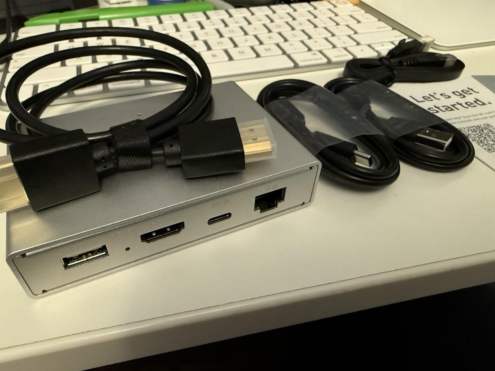GL.iNet Comet PoE Remote KVM GL-RM1PE with Tailscale 4K Streaming | PoE and Type-C dual power supply, 32GB built-in eMMC, remote BIOS reinstall, USB interface for ATX and Fingerbot, 4K at 30FPS customer photo 2