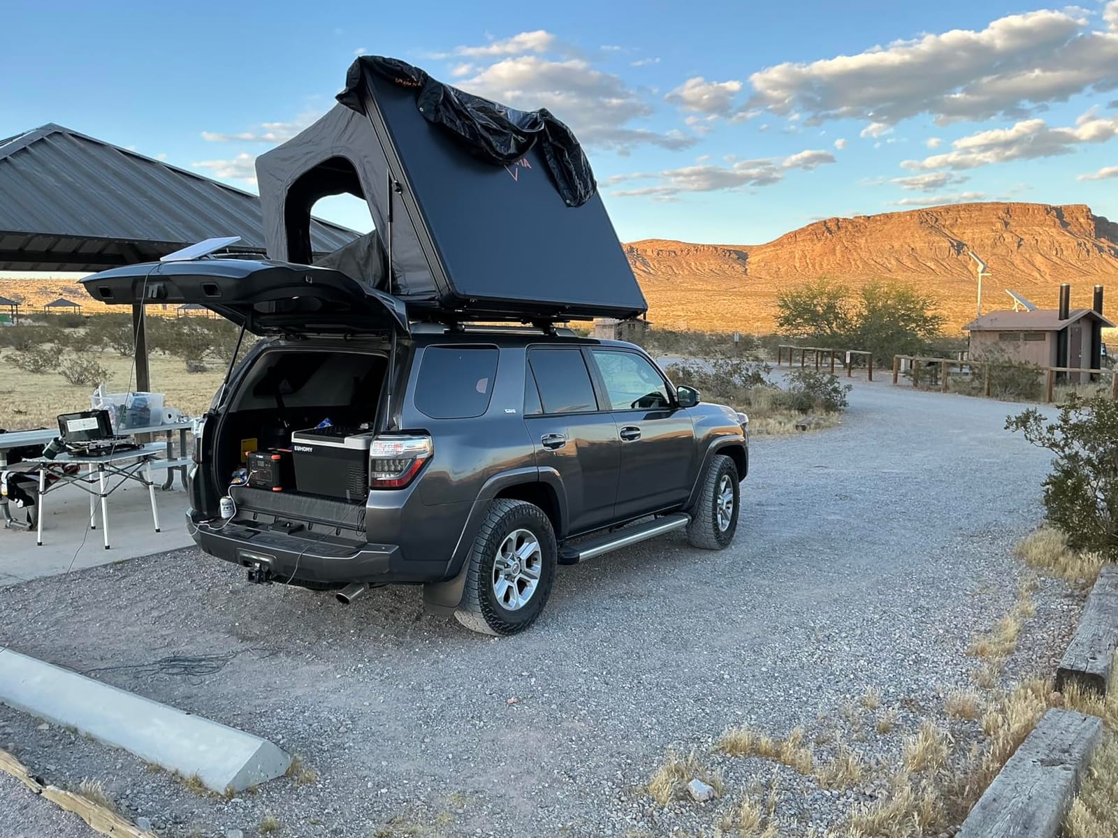 SanHima Rooftop Tent Hard Shell, Aluminium Side-Open Roof Top Tent for SUV customer photo 1