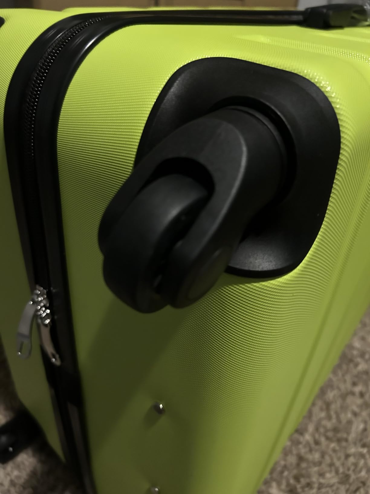 Suitour Luggage Sets 4 piece with Spinner Wheels, Hard Shell Luggage set for Women, 16