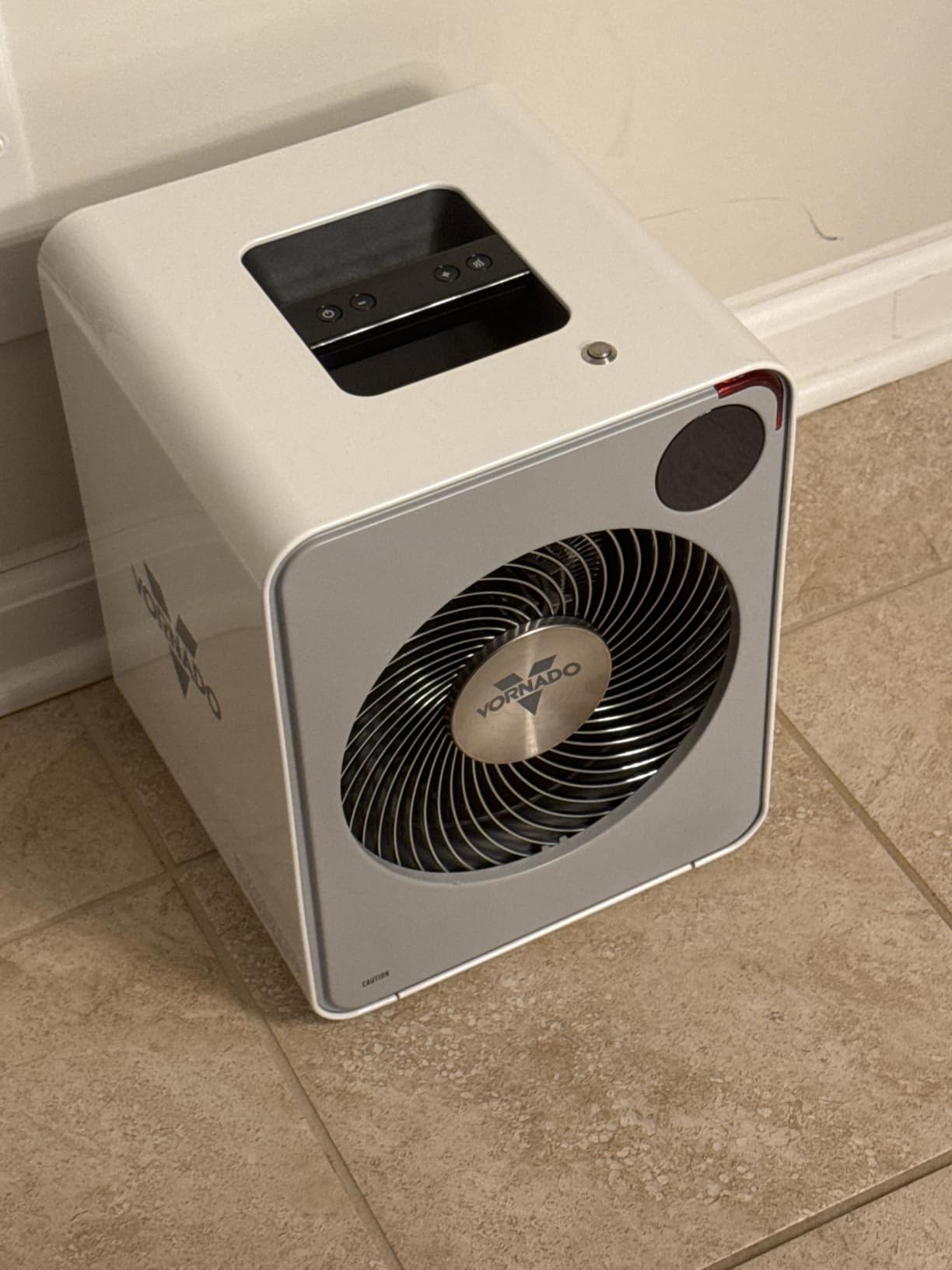 Vornado VMHi500 (2025) Whole Room Metal Space Heater, Digital Thermostat, Remote Control, Auto-Climate Control, 12-Hour Timer, Vortex Heat Circulation customer photo 1