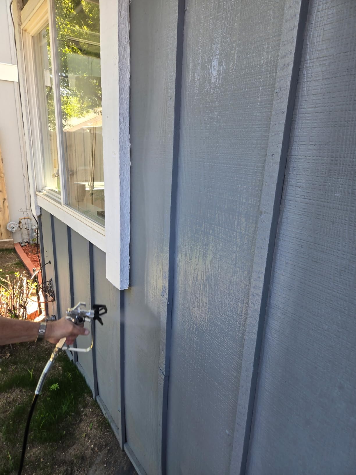 WORKPRO 700W Airless Paint Sprayer, 2900PSI High Efficiency | Thinning-Free Paint Sprayer with 12'' Extension Rod, Adjustable Pressure Control for Home Interior, Exterior Fence & Ceilings customer photo 2