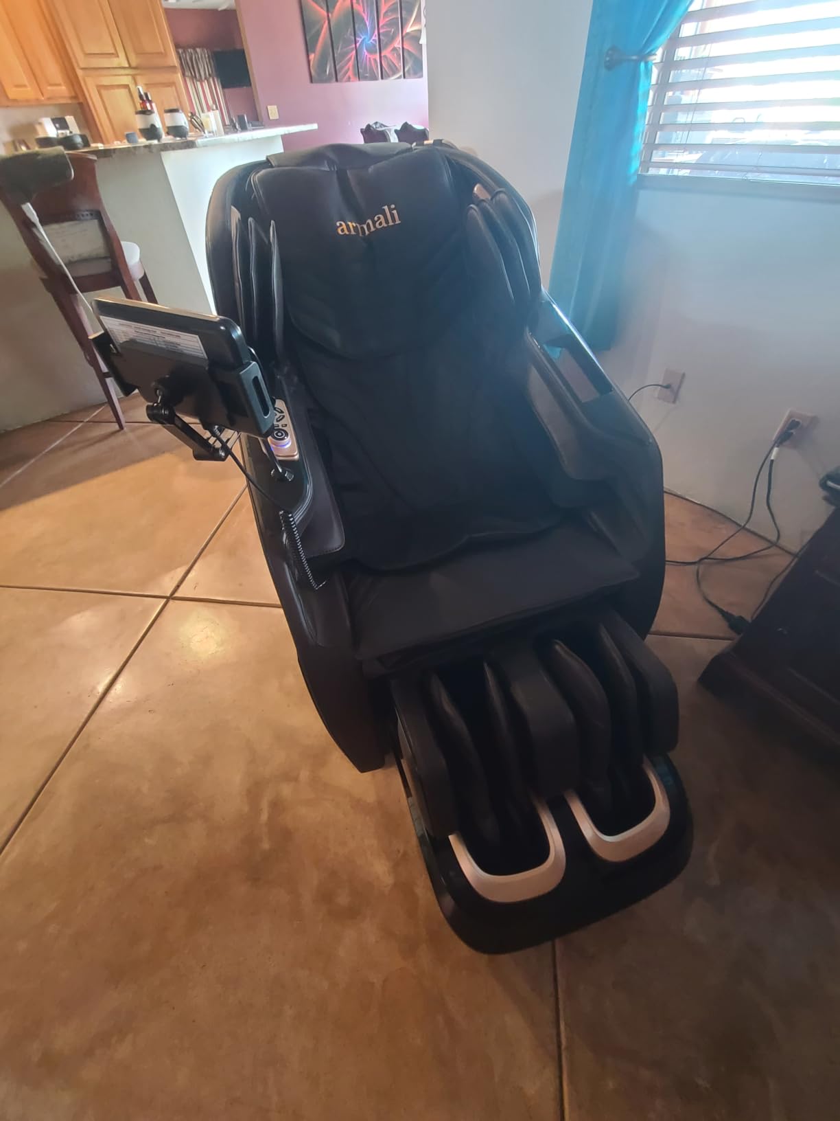 4D Massage Chairs Full Body, Zero Gravity SL-Track Shiatsu Massage Chair Recliner, Core Heating, 20 Massage Techniques, Deep Yoga Stretch, Foot Rollers, Ai Voice, Touch Screen, Wireless Charging customer photo 1