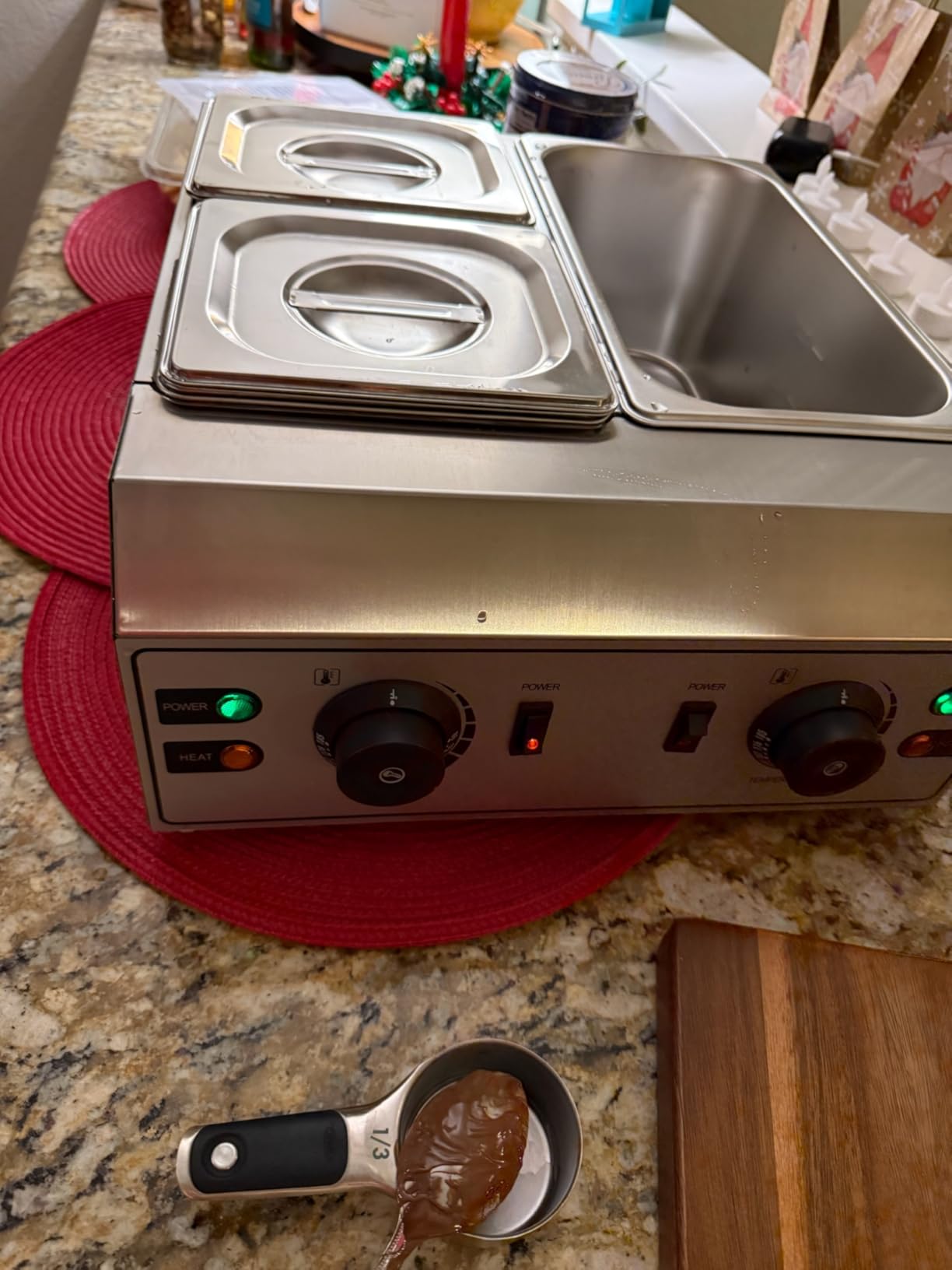 Chocolate Melting Pot 4-Tanks Commercial Chocolate Tempering Machine Chocolate Tempering Pot 2000W Electric Chocolate Melter Pot Chocolate Warmer for Milk Coffee Cheese customer photo 2