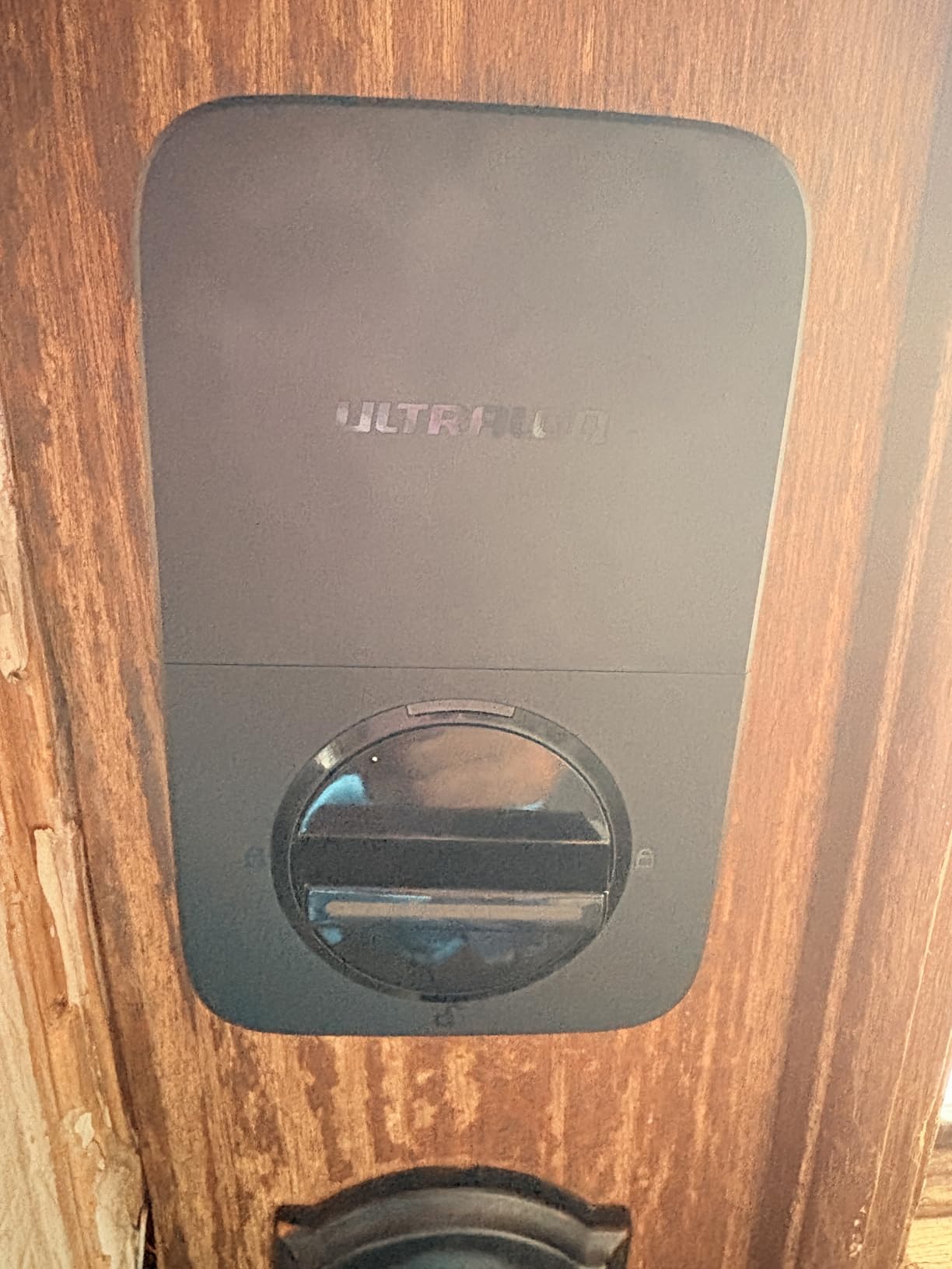 ULTRALOQ Bolt SE Smart Lock with Built-in Wi-Fi, Matter Over Thread customer photo 1