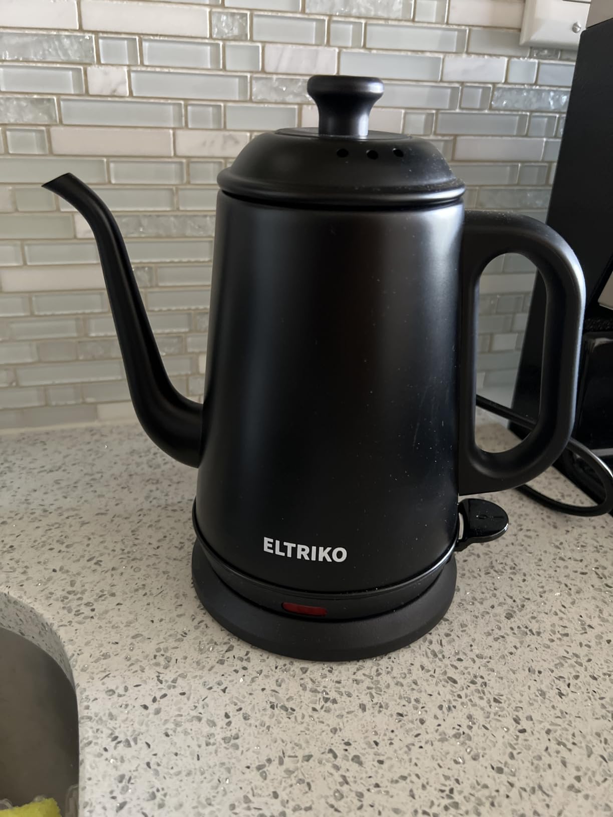 1L Gooseneck Electric Kettle for Pour Over Coffee & Tea | 1000W Fast Heating, Food-Grade Stainless Steel, Auto Shut-Off & Boil-Dry Protection, BPA-Free, Black customer photo 2