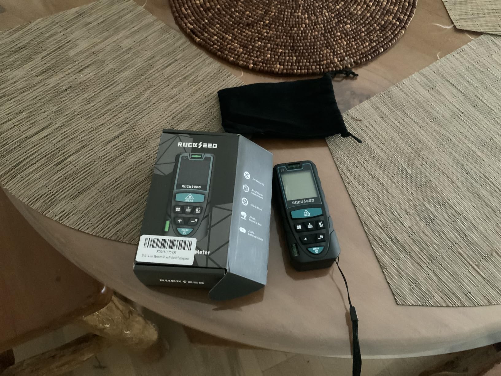 Laser Measure, RockSeed Digital Laser Distance Meter with 2 Bubble Levels, Portable M/in/Ft Unit Switching Backlit LCD and Measuring Distance/Area/Volume/Pythagorean customer photo 2