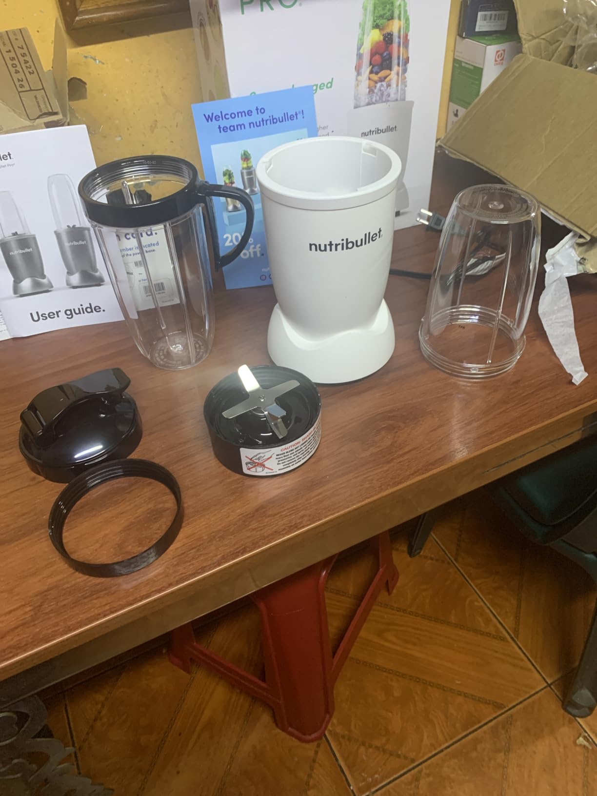 nutribullet Pro Personal Blender, Shakes, Smoothies, Food Prep, and Frozen Blending, 32 Ounce Cup, 24 Ounce Cup, Flip-top Travel Lid, 900 Watt, Matte White, NB9-0901AW customer photo 1