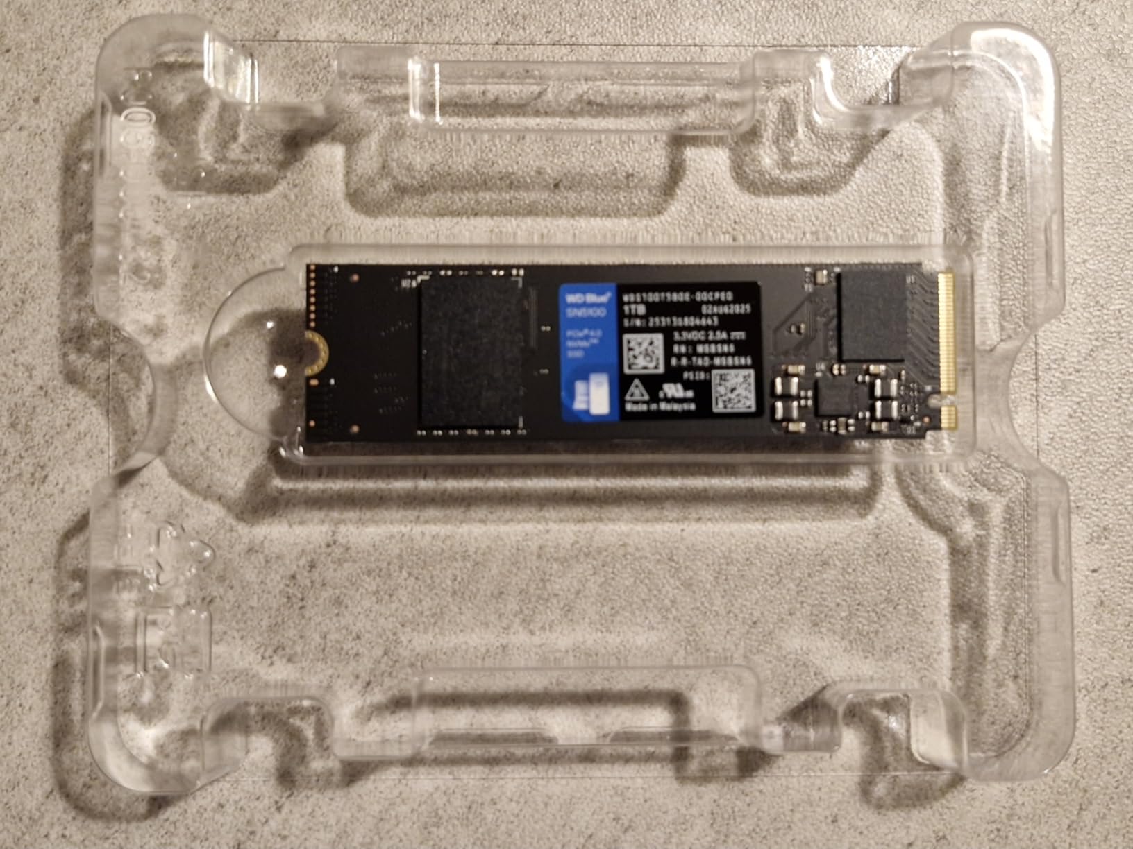 WD Blue 4TB SN5100 NVMe SSD - M.2 2280, PCIe Gen 4.0, Internal Solid State Drive - Read Speeds Up to 6,900MB/s, Upgrade Storage for PC/Laptops - WDS400T5B0E customer photo 1