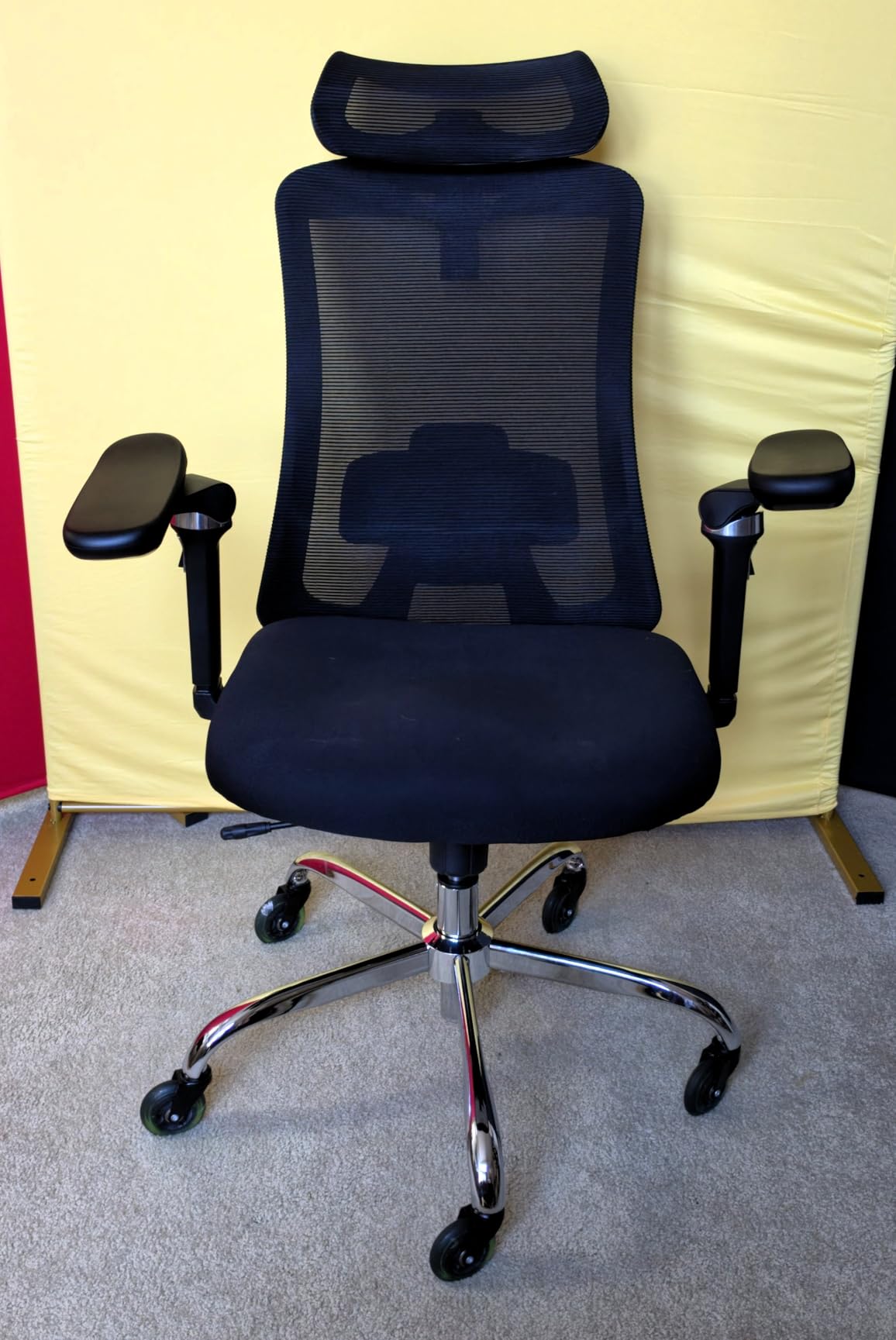 HUANUO Ergonomic Office Chair with 6D Armrest and Lumbar Support | Seat depth adjustment, quiet rubber caster, 3D headrest, high back mesh, big and tall design, 4-position recline customer photo 2