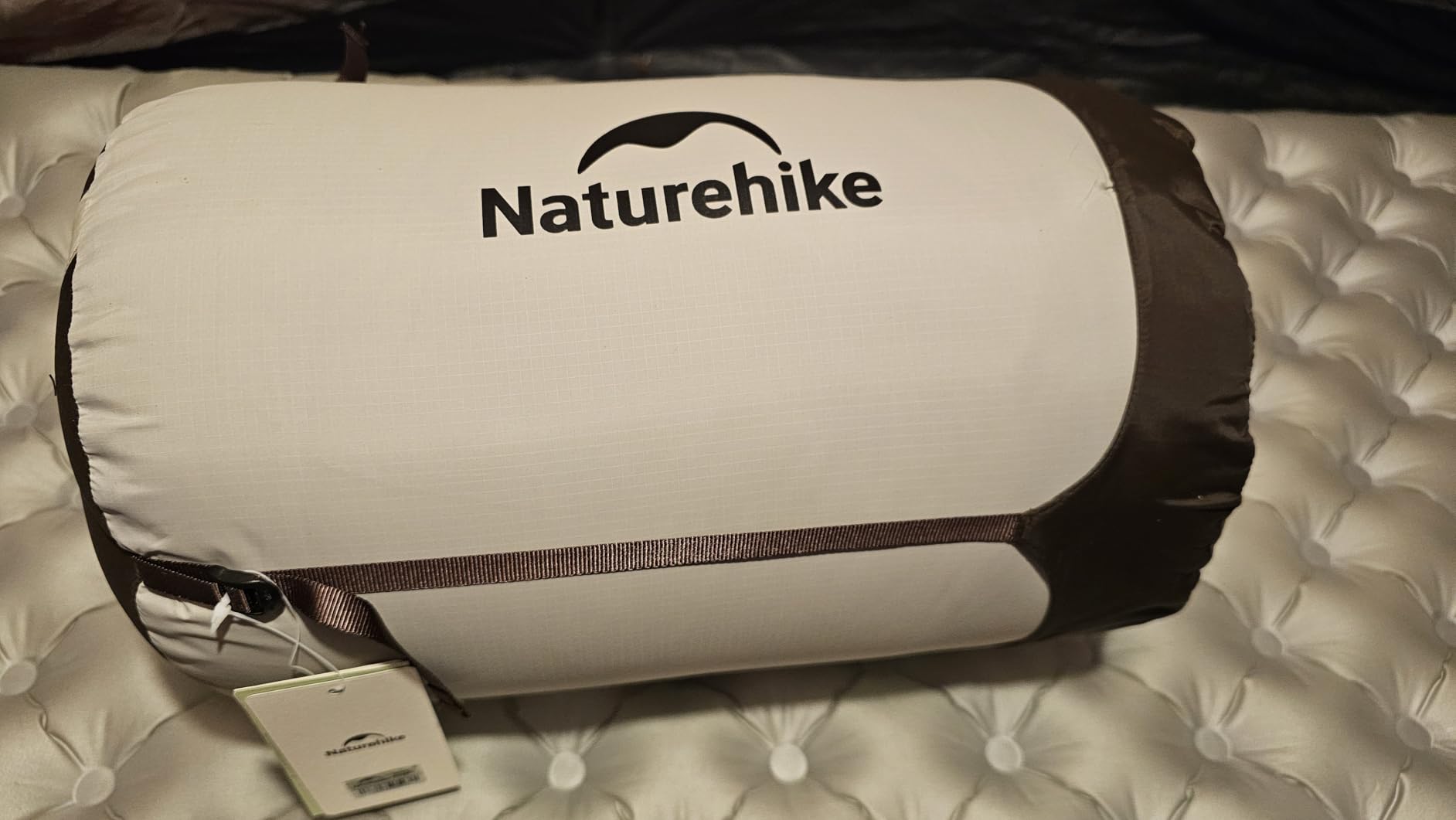 Naturehike 0 Degree RDS Down Mummy Sleeping Bag for Adults, 650 Fill Power, Cold Weather Backpacking Sleeping Bag for Camping, Hiking, -1℉ 18℉ 30℉, YKK Zipper customer photo 1