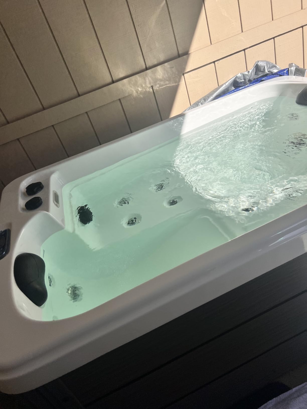 Jocisland 2 Person Outdoor Hot Tub with 15 Stainless Steel Jets, 110V Acrylic Plug & Play Hot Tub with LED Lights & Waterfall, Double Lounger Seat Spa with Cover, 2 Filters & 2HP Pump, Charcoal Gray customer photo 2