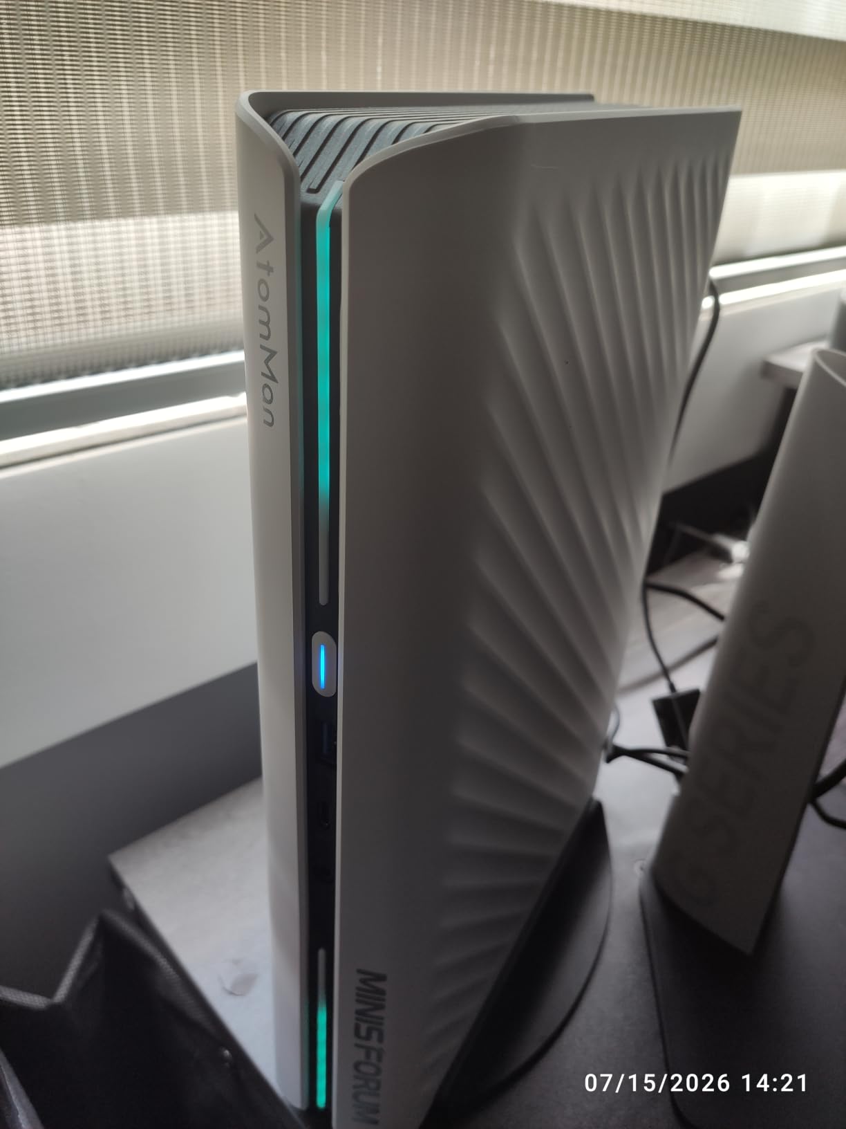 MINISFORUM G1 Pro Mini PC AMD Ryzen 9 8945HX (16C/32T, up to 5.4GHz) 32GB DDR5 1TB PCIe4.0 SSD Desktop Computer, RTX 5060 Graphics Gaming PC customer photo 1
