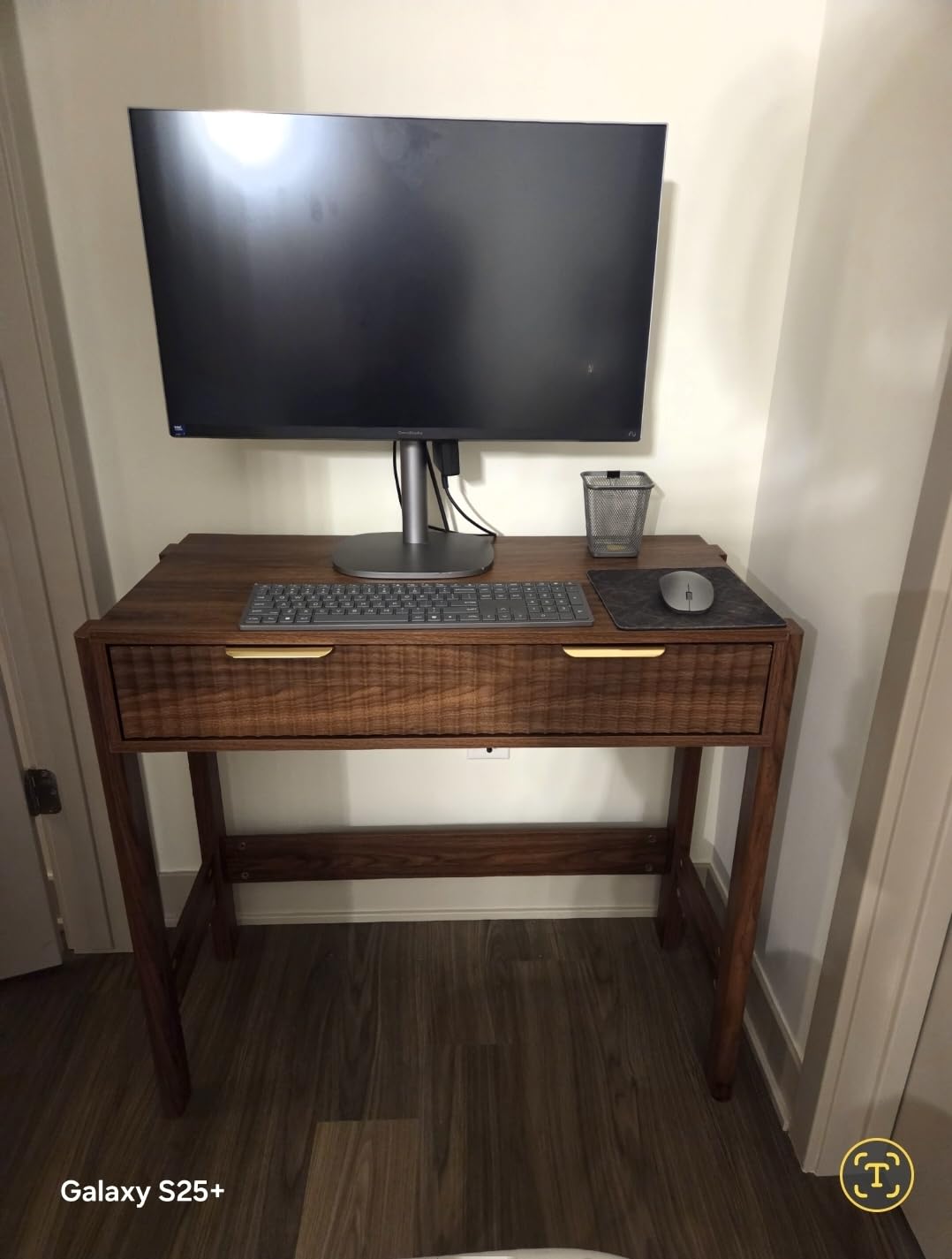 34 Inch Small Fluted Computer Desk with Drawer for Bedroom, Home Office | Small Desk with Storage for Bedroom, Wooden Desks Compact Writing Study Table for Vanity Desk Small Spaces, Walnut customer photo 1